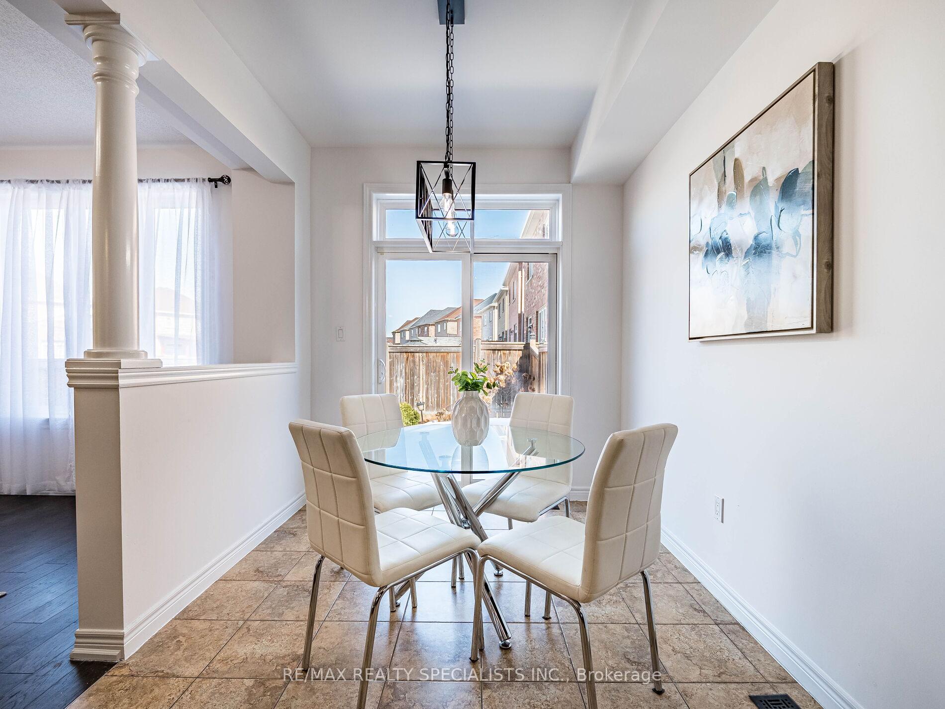 Photo 10 of 298 Rymal Road W, Hamilton, Sheldon — HOMEH