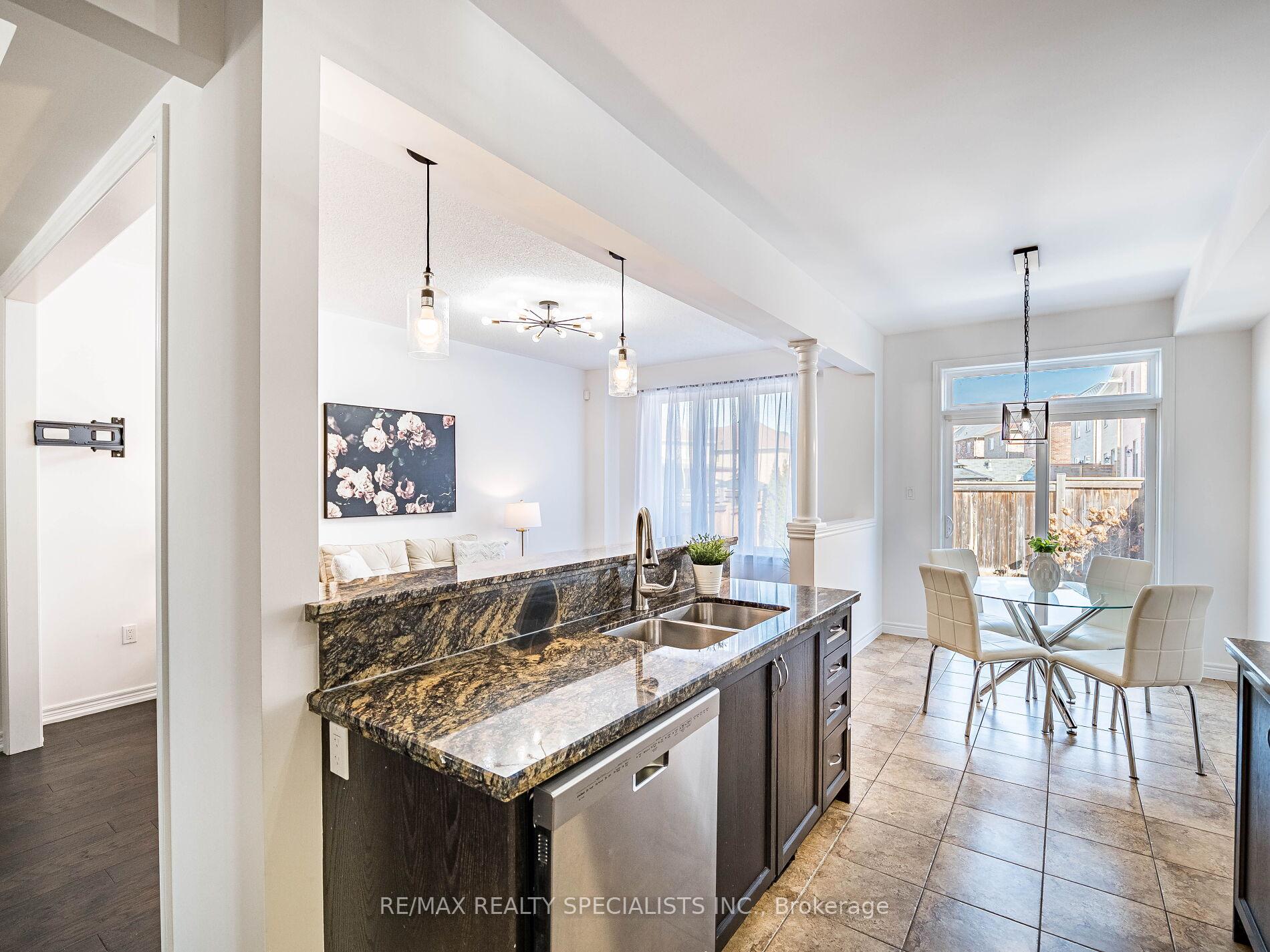 Photo 14 of 298 Rymal Road W, Hamilton, Sheldon — HOMEH