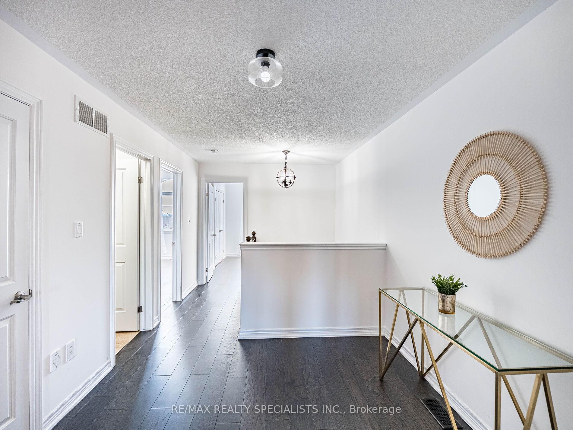 Photo 17 of 298 Rymal Road W, Hamilton, Sheldon — HOMEH