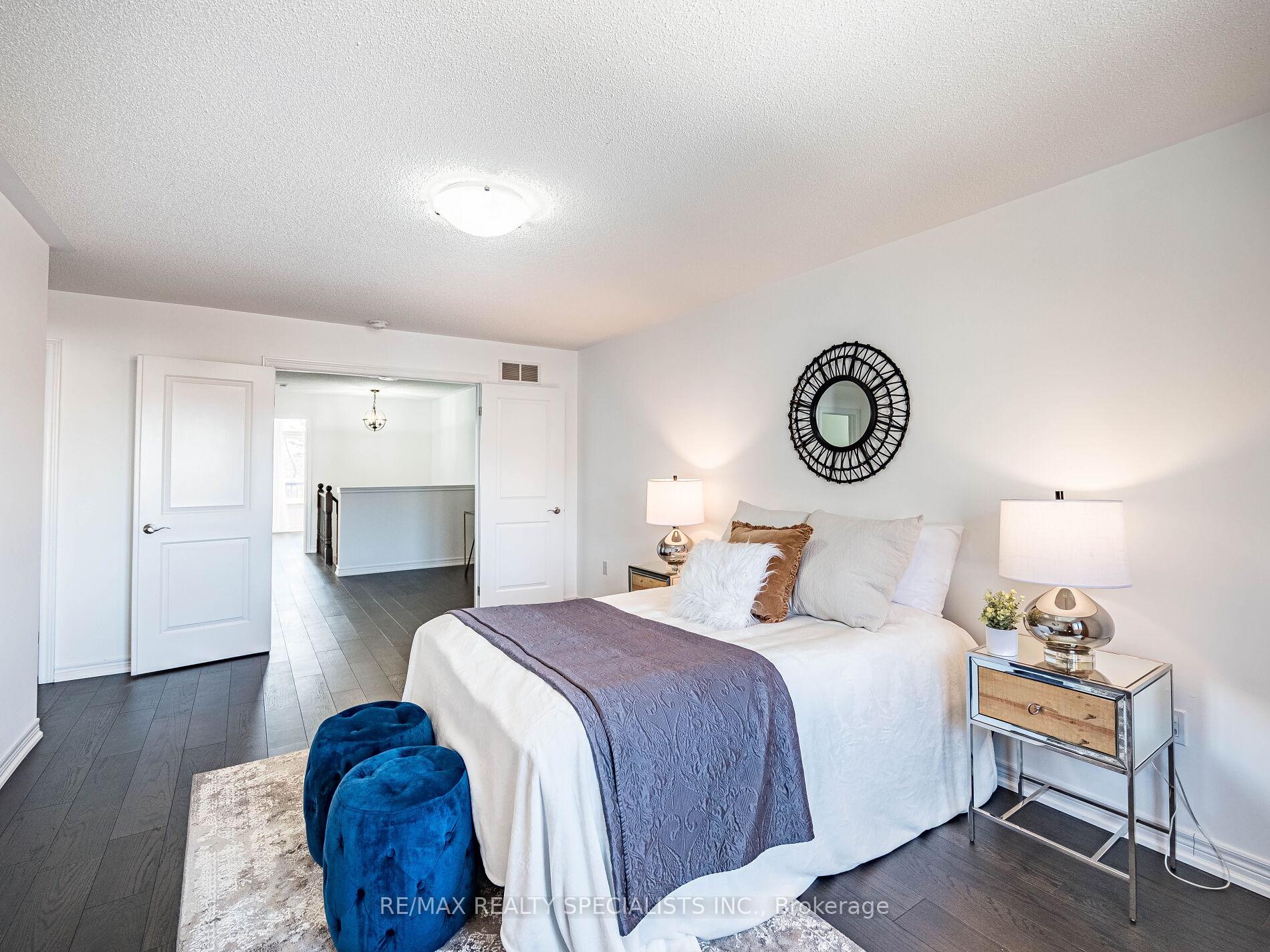 Photo 20 of 298 Rymal Road W, Hamilton, Sheldon — HOMEH
