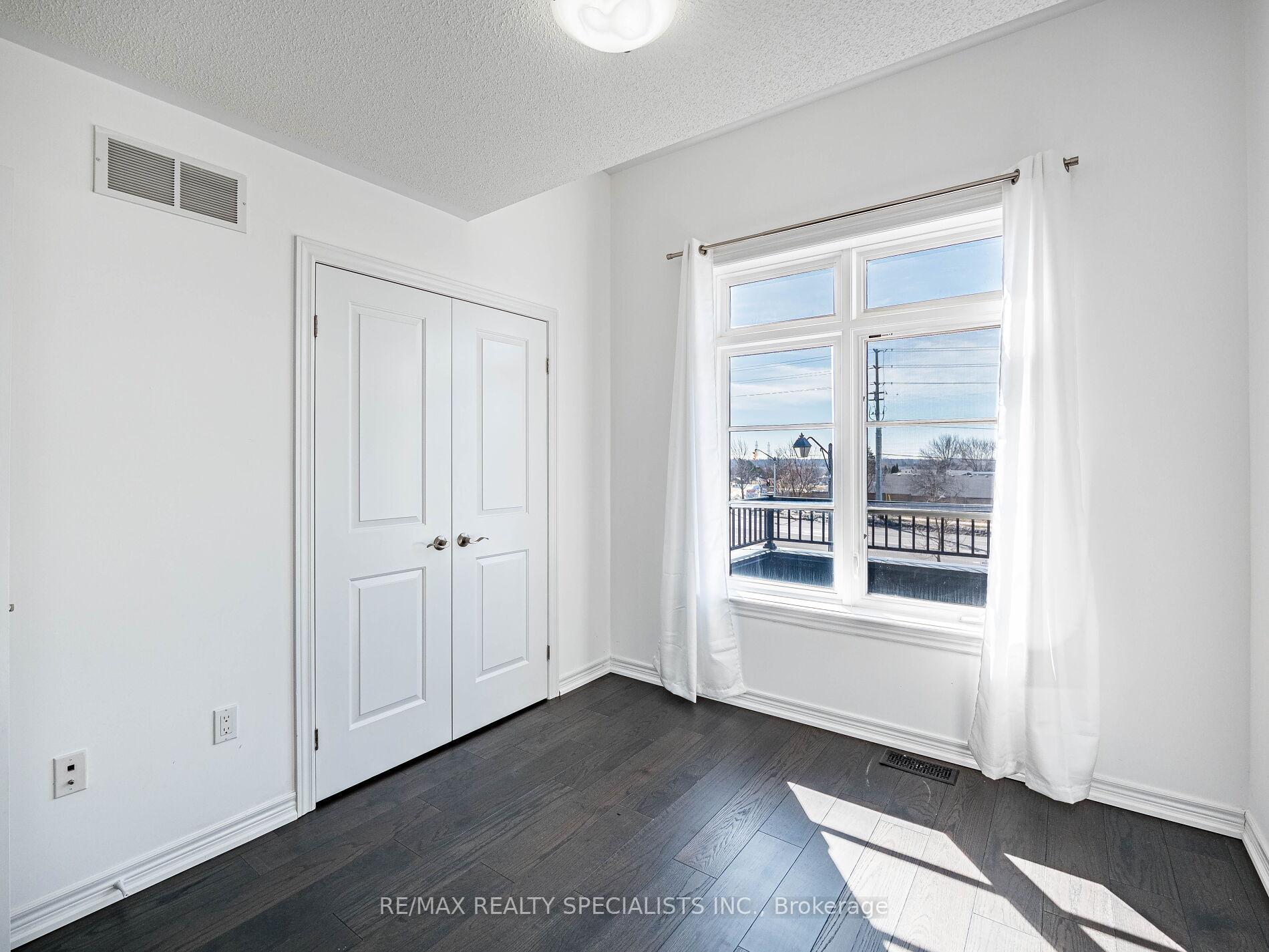 Photo 27 of 298 Rymal Road W, Hamilton, Sheldon — HOMEH