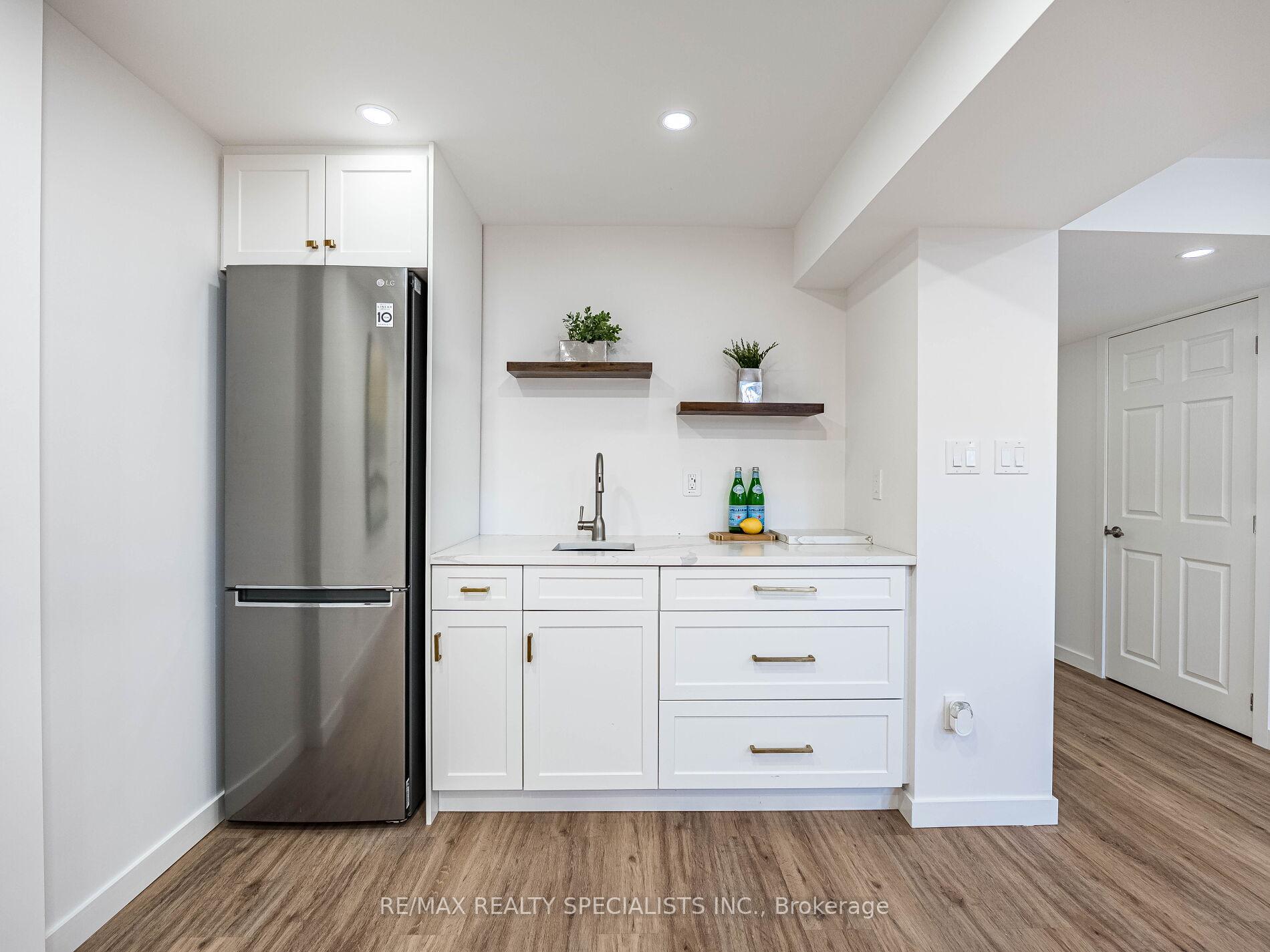 Photo 34 of 298 Rymal Road W, Hamilton, Sheldon — HOMEH