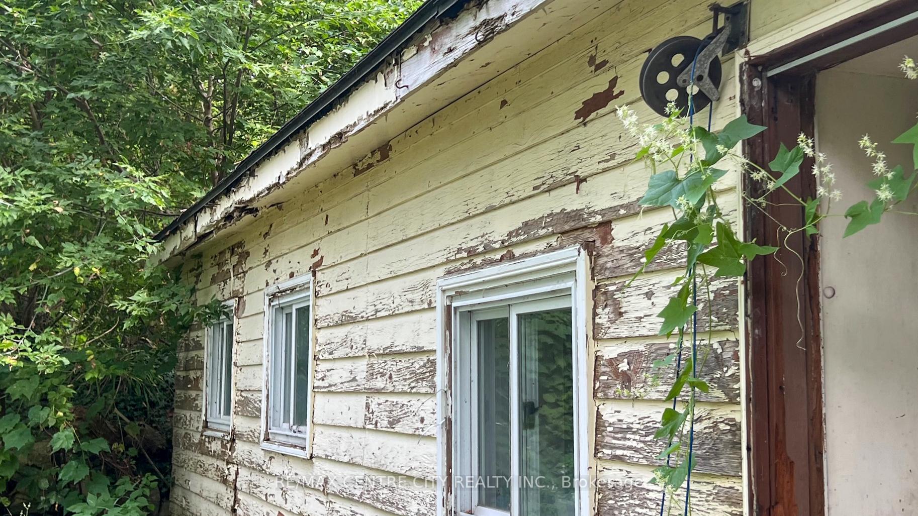 Photo 16 of 845 Collinson Road, Hamilton, Rural Flamborough — HOMEH