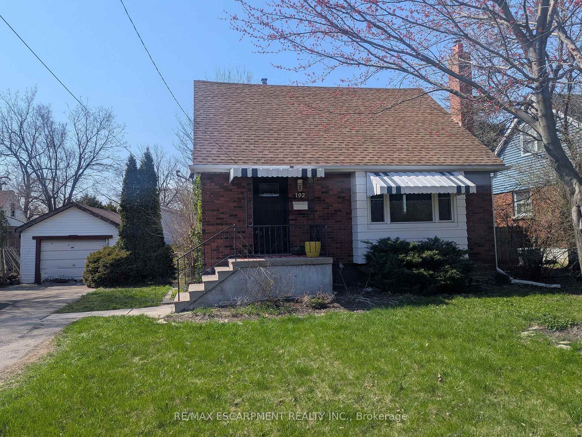 Photo 2 of 192 East 38th Street, Hamilton, Raleigh — HOMEH