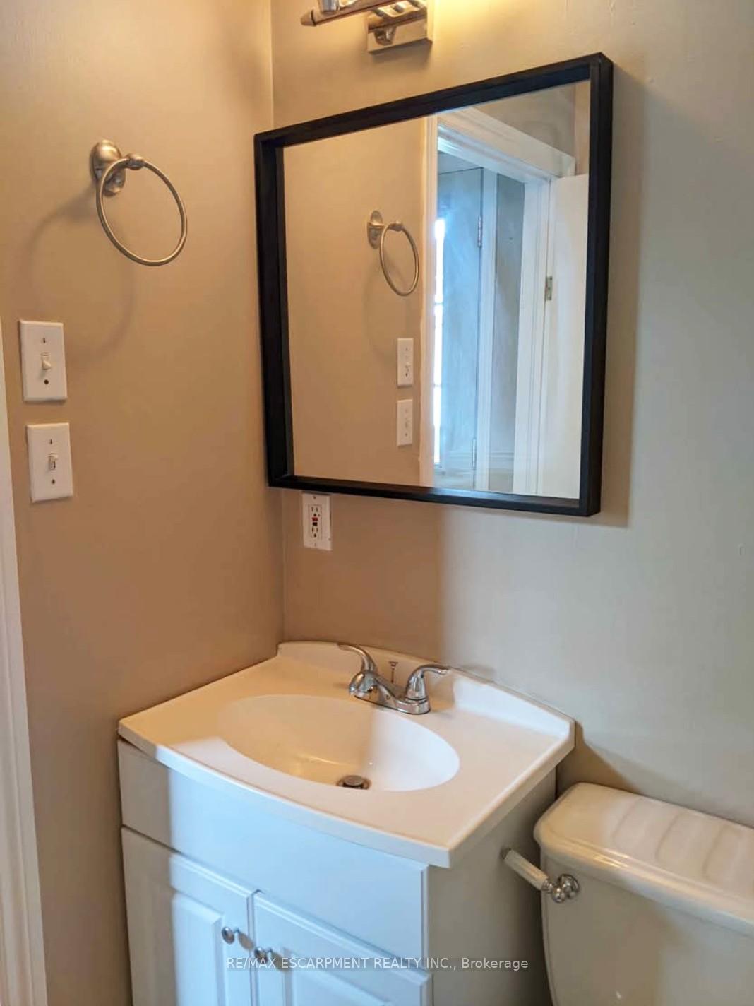Photo 14 of 192 East 38th Street, Hamilton, Raleigh — HOMEH