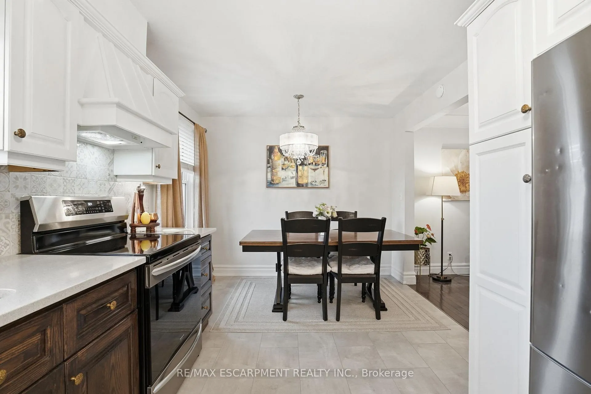 Photo 18 of 101 Organ Crescent, Hamilton, Huntington — HOMEH