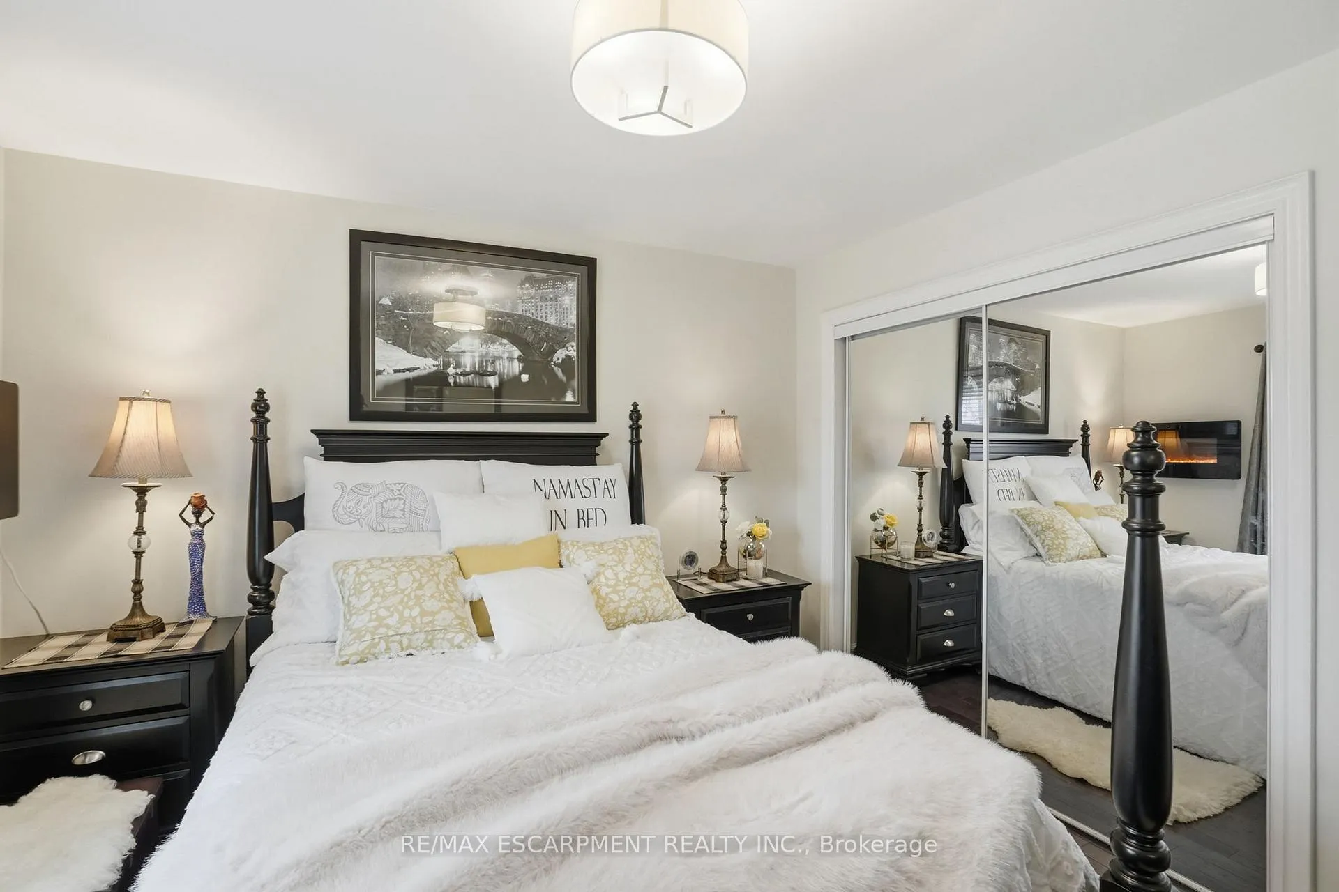 Photo 25 of 101 Organ Crescent, Hamilton, Huntington — HOMEH