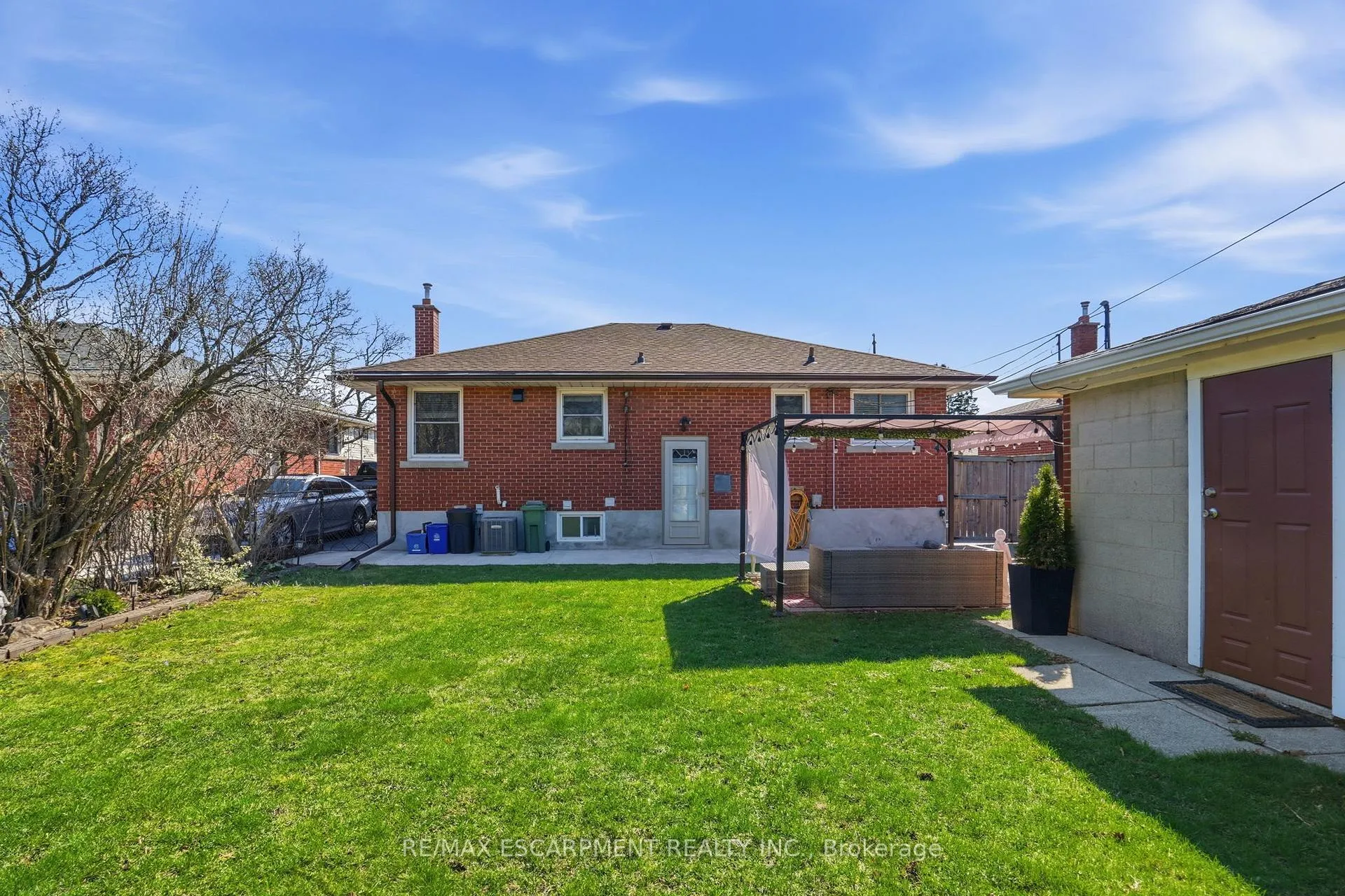Photo 43 of 101 Organ Crescent, Hamilton, Huntington — HOMEH