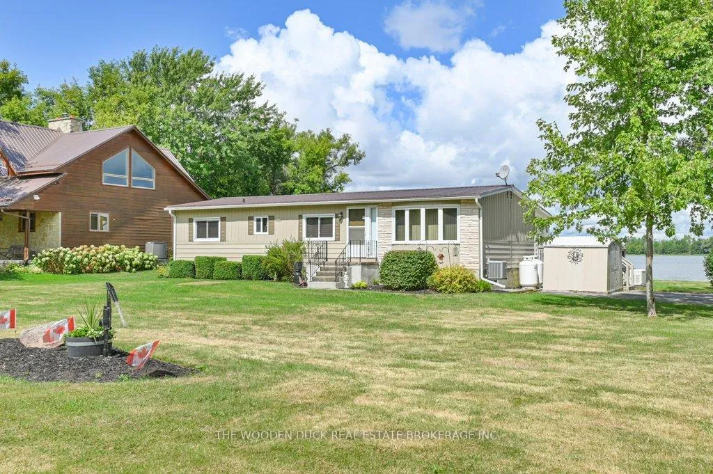 Photo 4 of 1314 96 Highway, Frontenac Islands, The Islands — HOMEH