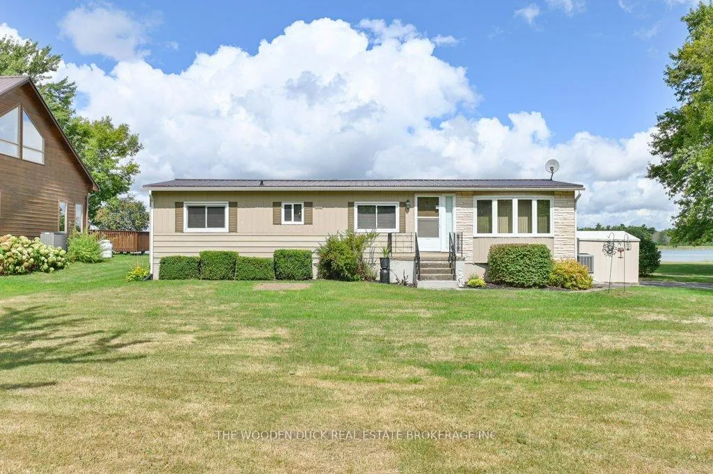 Photo 5 of 1314 96 Highway, Frontenac Islands, The Islands — HOMEH