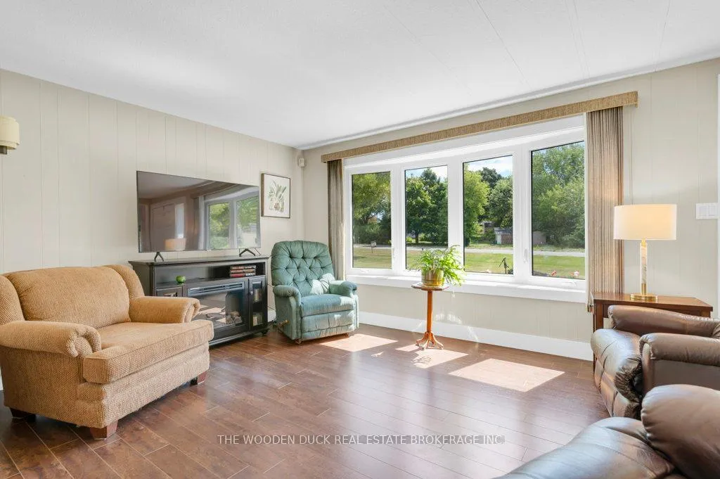 Photo 11 of 1314 96 Highway, Frontenac Islands, The Islands — HOMEH