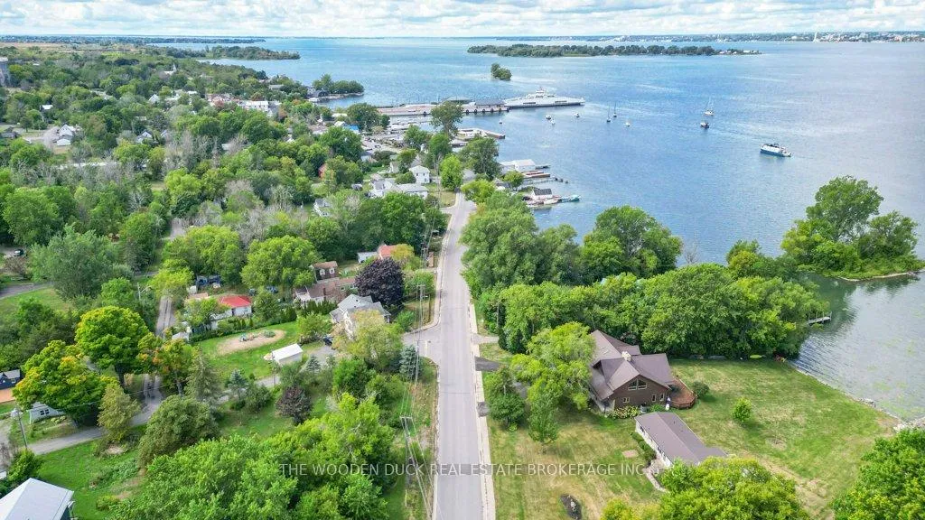 Photo 37 of 1314 96 Highway, Frontenac Islands, The Islands — HOMEH
