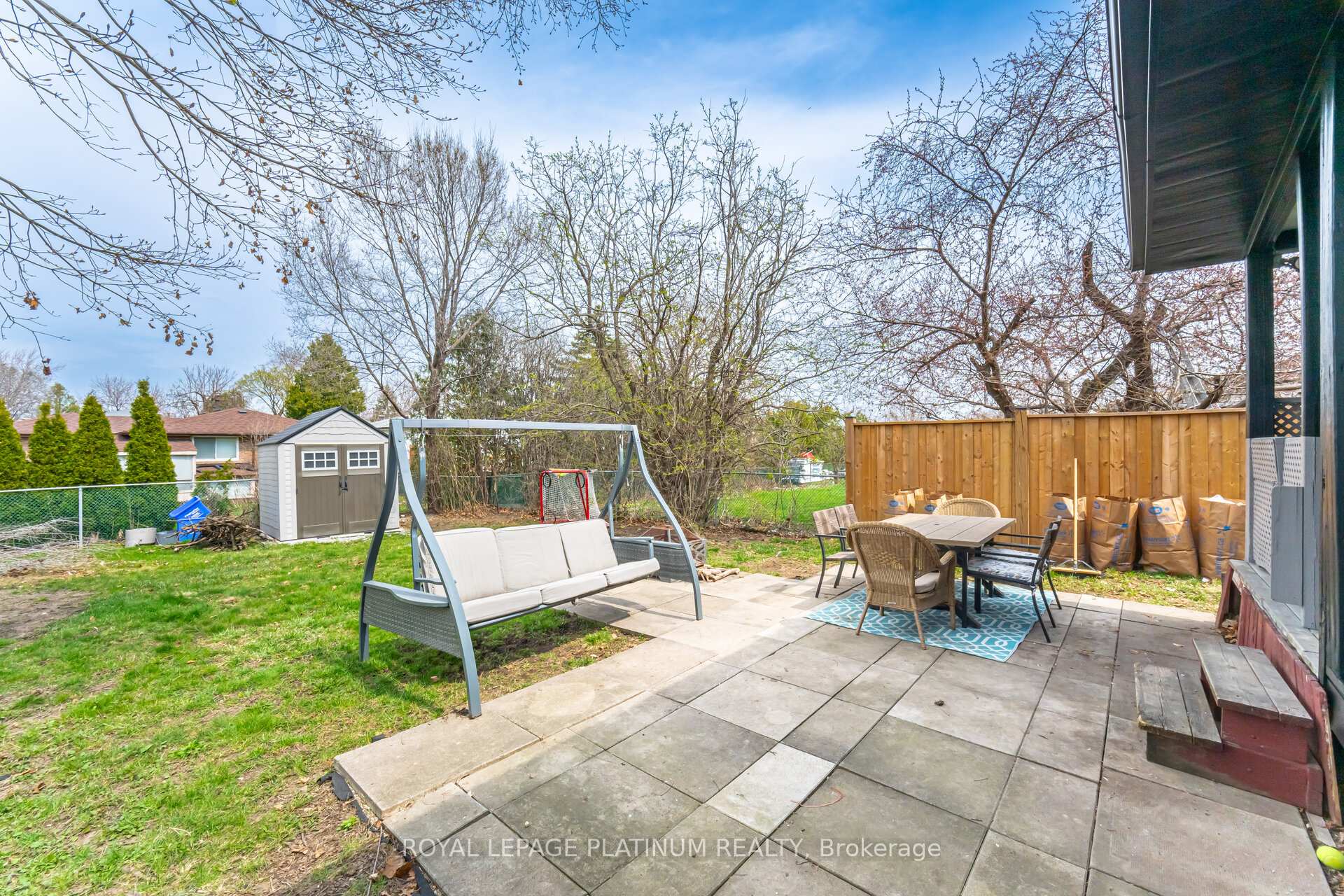 Photo 47 of 67 Geneva Crescent, Brampton, Northgate — HOMEH