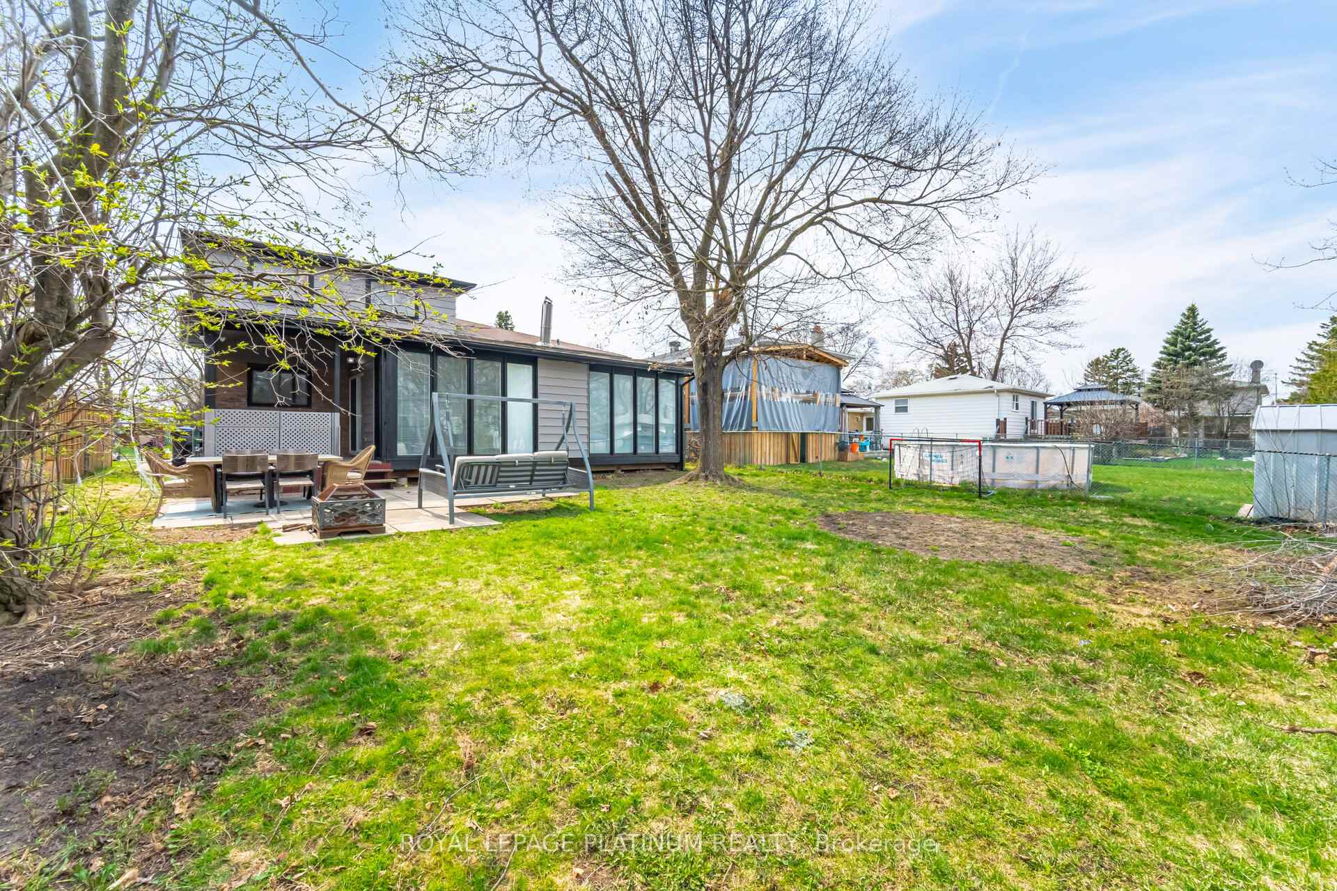 Photo 48 of 67 Geneva Crescent, Brampton, Northgate — HOMEH