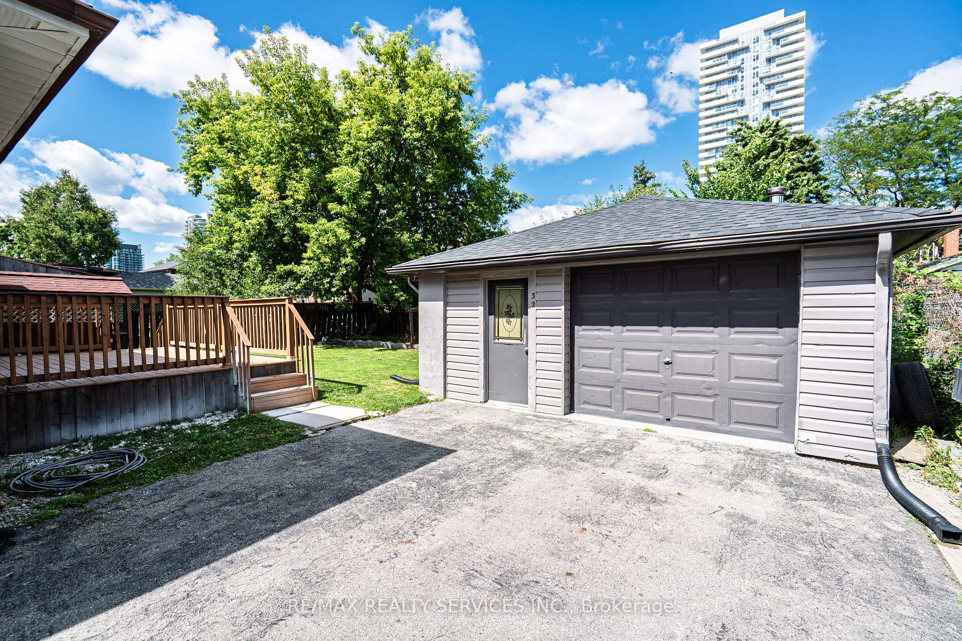 Photo 57 of 32 Eastern Avenue, Brampton, Queen Street Corridor — HOMEH