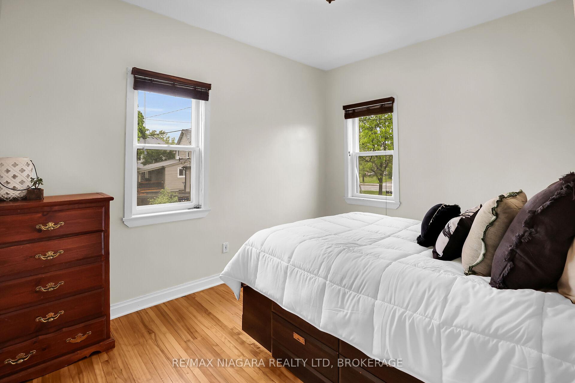 Photo 13 of 232 Merritt Street, St. Catharines, Burleigh Hill — HOMEH