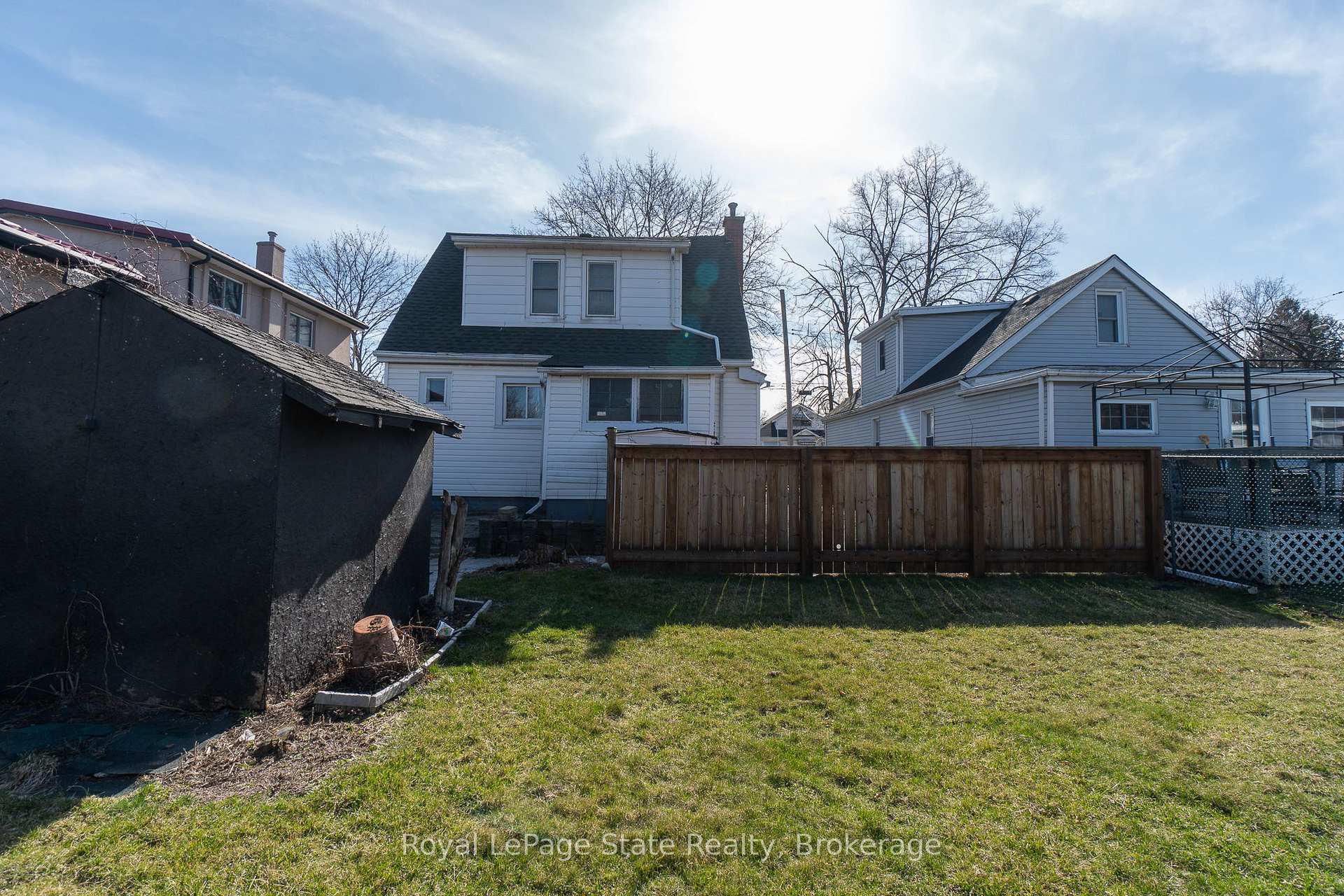Photo 7 of 224 Cochrane Road, Hamilton, Bartonville — HOMEH