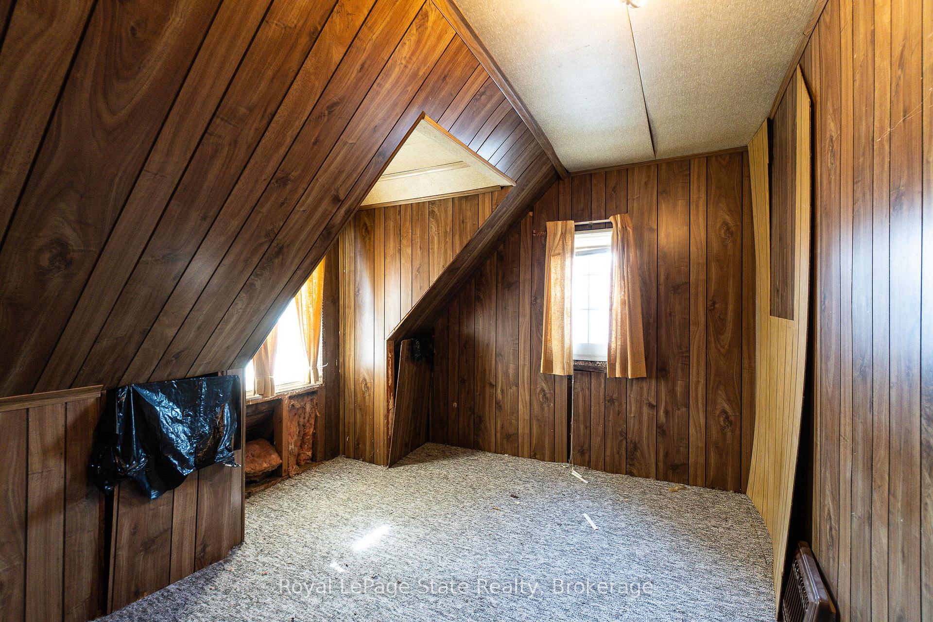 Photo 23 of 224 Cochrane Road, Hamilton, Bartonville — HOMEH