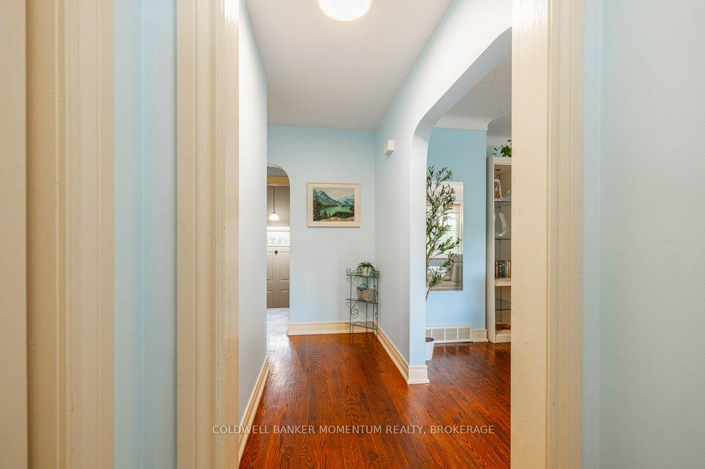 Photo 7 of 4 Appleby Drive, St. Catharines, Bunting/Linwell — HOMEH
