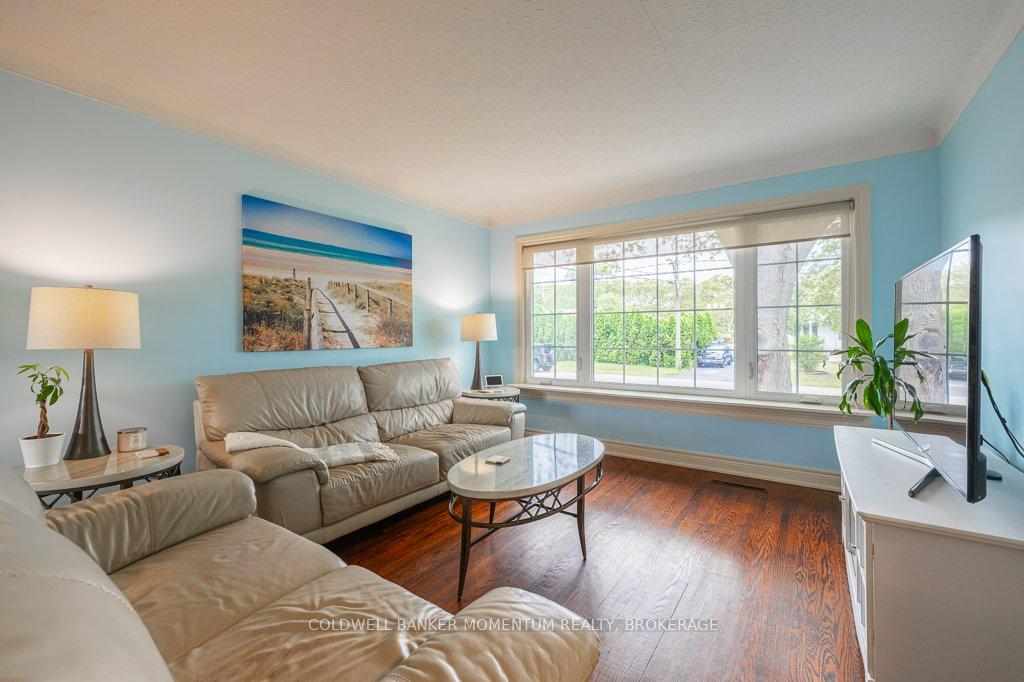 Photo 9 of 4 Appleby Drive, St. Catharines, Bunting/Linwell — HOMEH