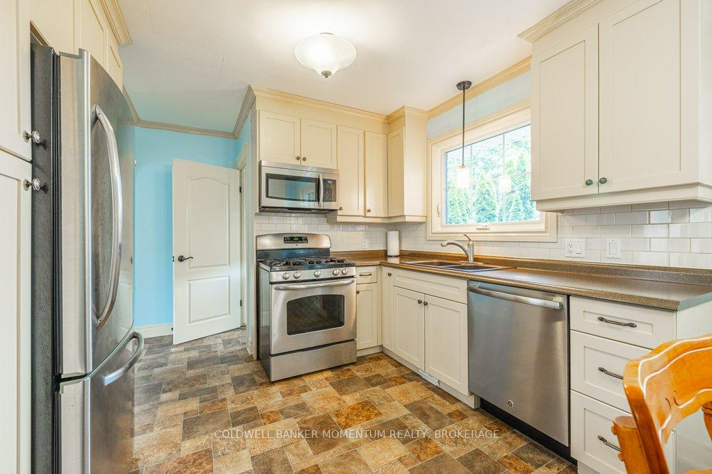 Photo 19 of 4 Appleby Drive, St. Catharines, Bunting/Linwell — HOMEH