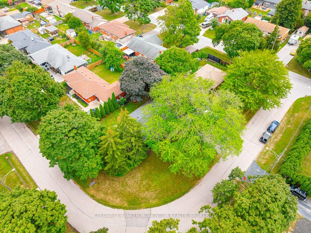 Photo 43 of 4 Appleby Drive, St. Catharines, Bunting/Linwell — HOMEH