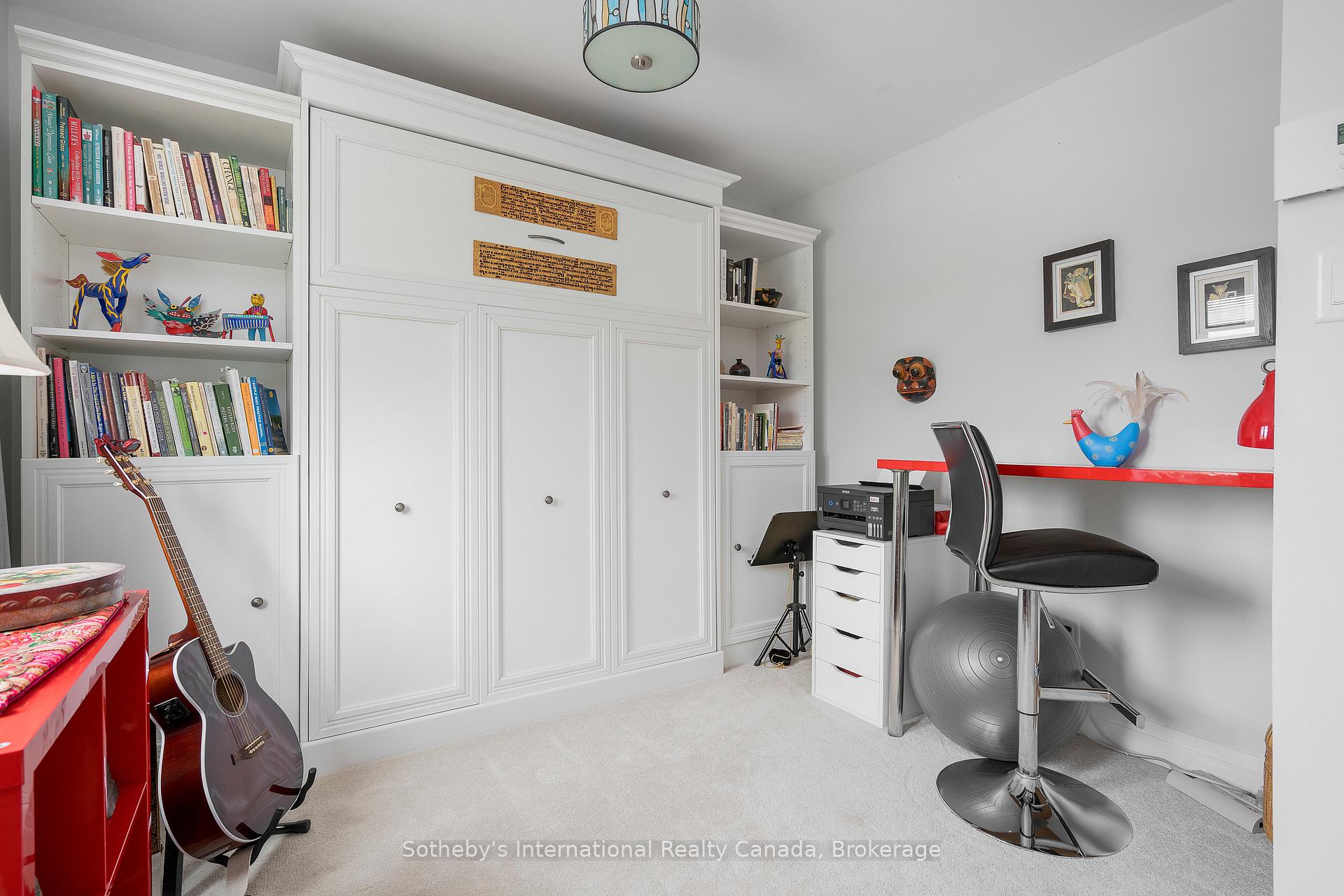 Photo 23 of 565 Oxbow Crescent, Collingwood — HOMEH