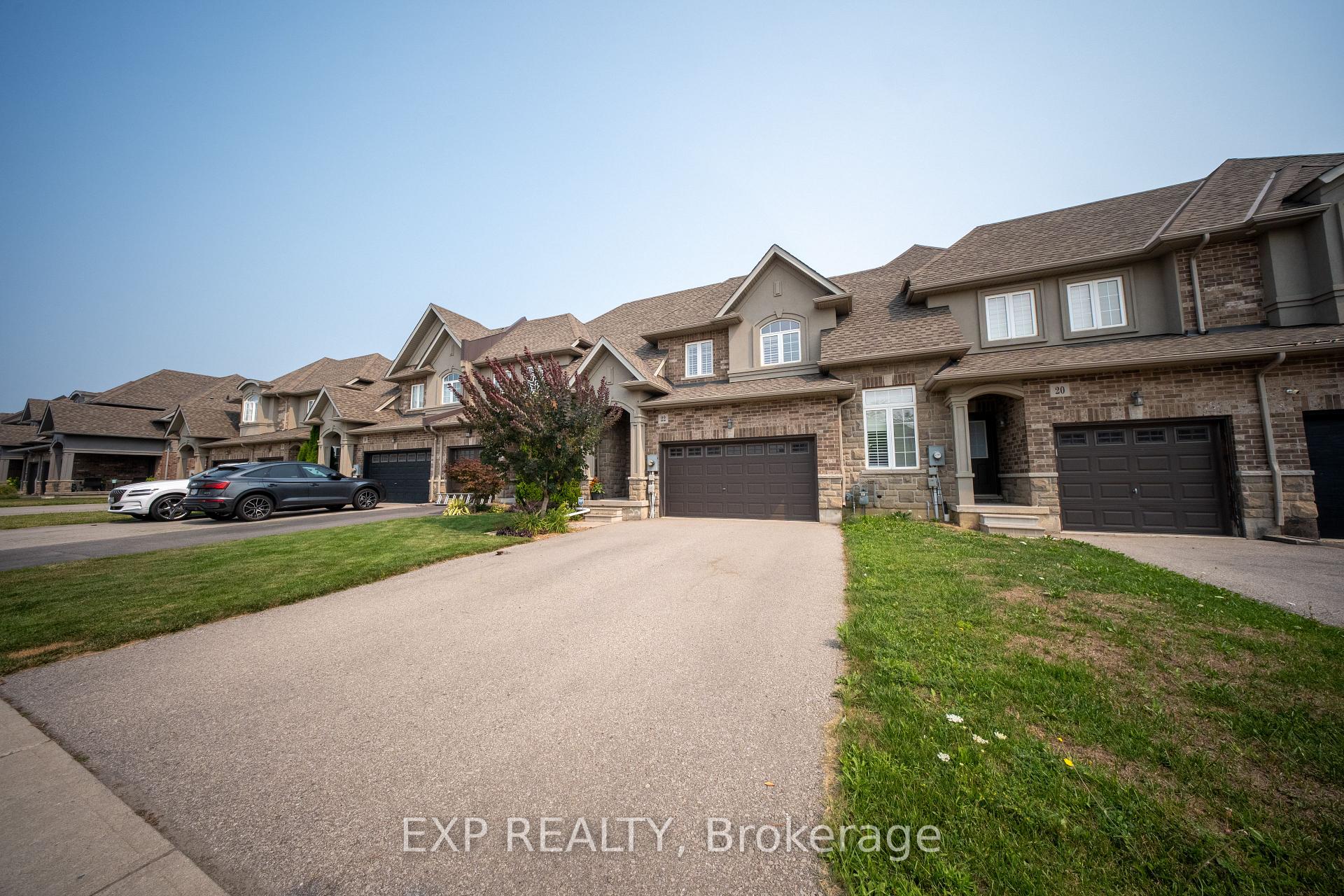 Photo 5 of 22 Madonna Drive, Hamilton, Carpenter — HOMEH
