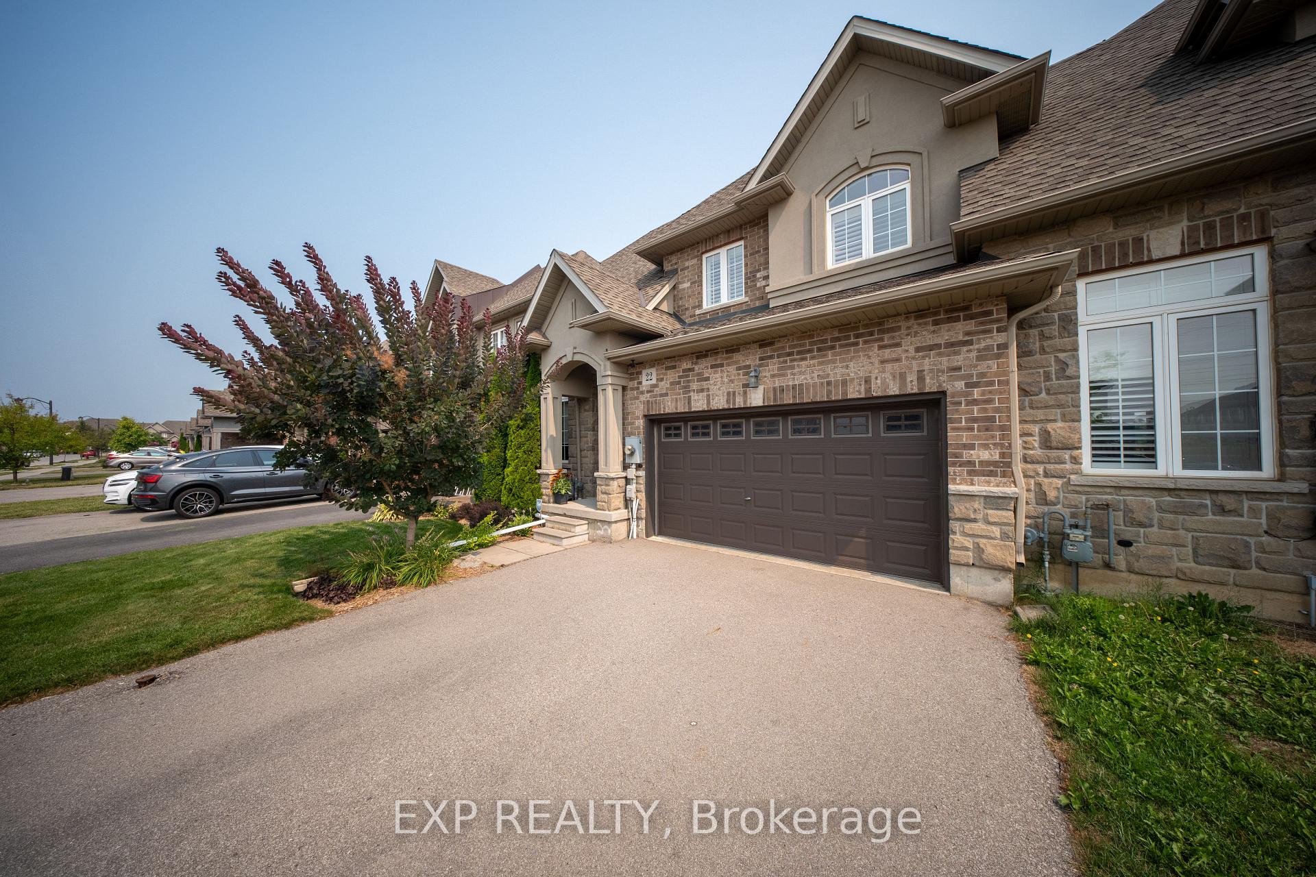 Photo 7 of 22 Madonna Drive, Hamilton, Carpenter — HOMEH