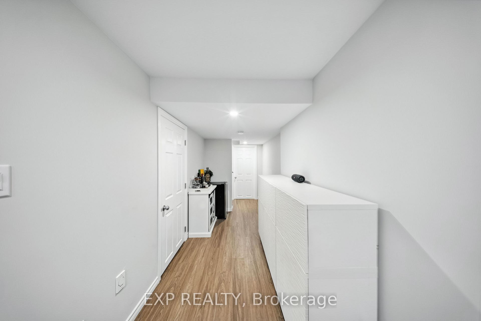 Photo 19 of 22 Madonna Drive, Hamilton, Carpenter — HOMEH
