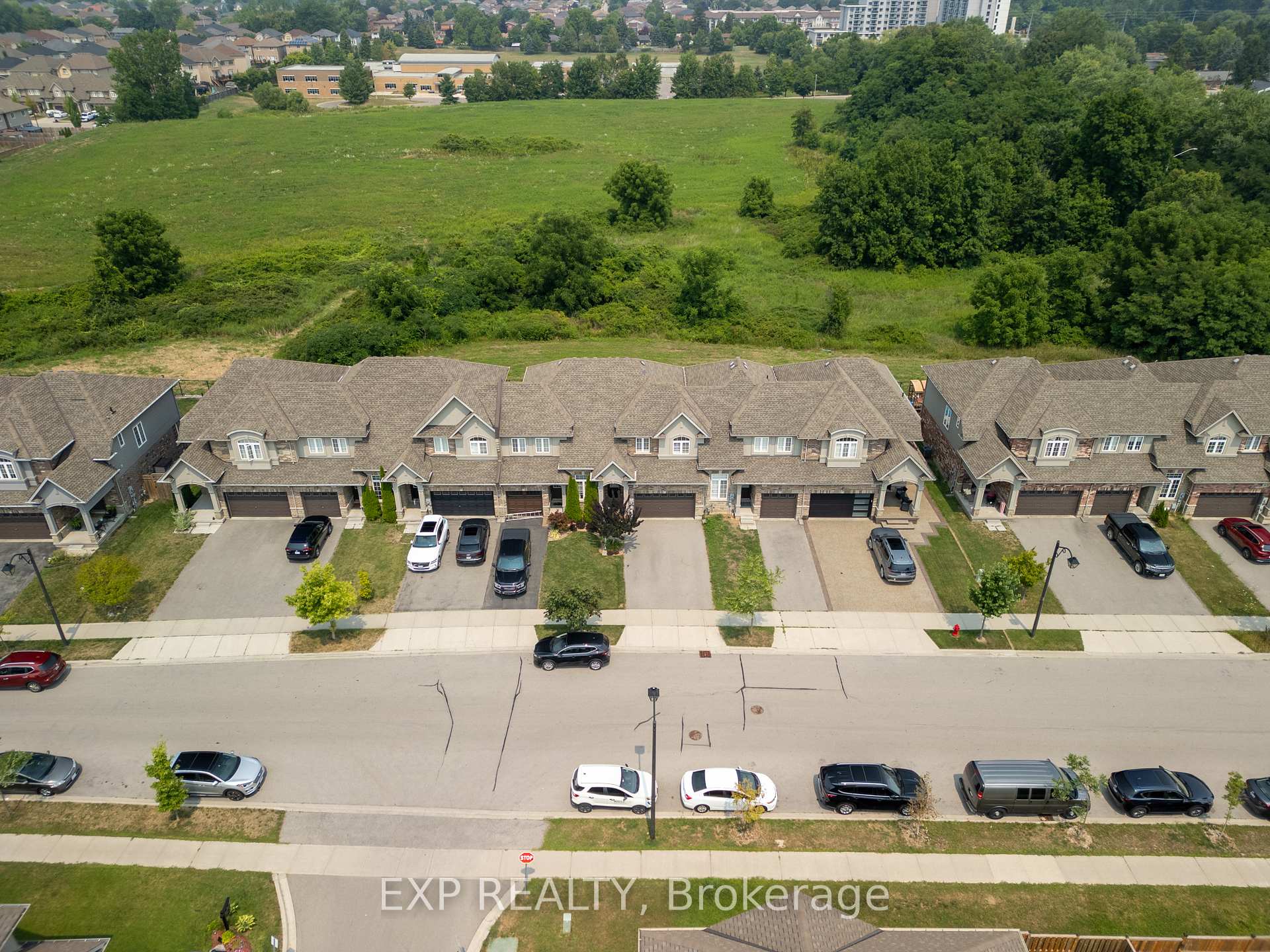 Photo 40 of 22 Madonna Drive, Hamilton, Carpenter — HOMEH