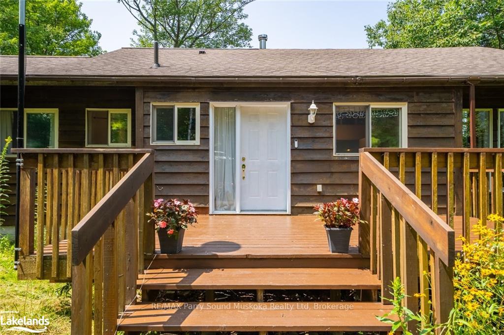 Photo 8 of 12 Linda Lane W, Carling — HOMEH