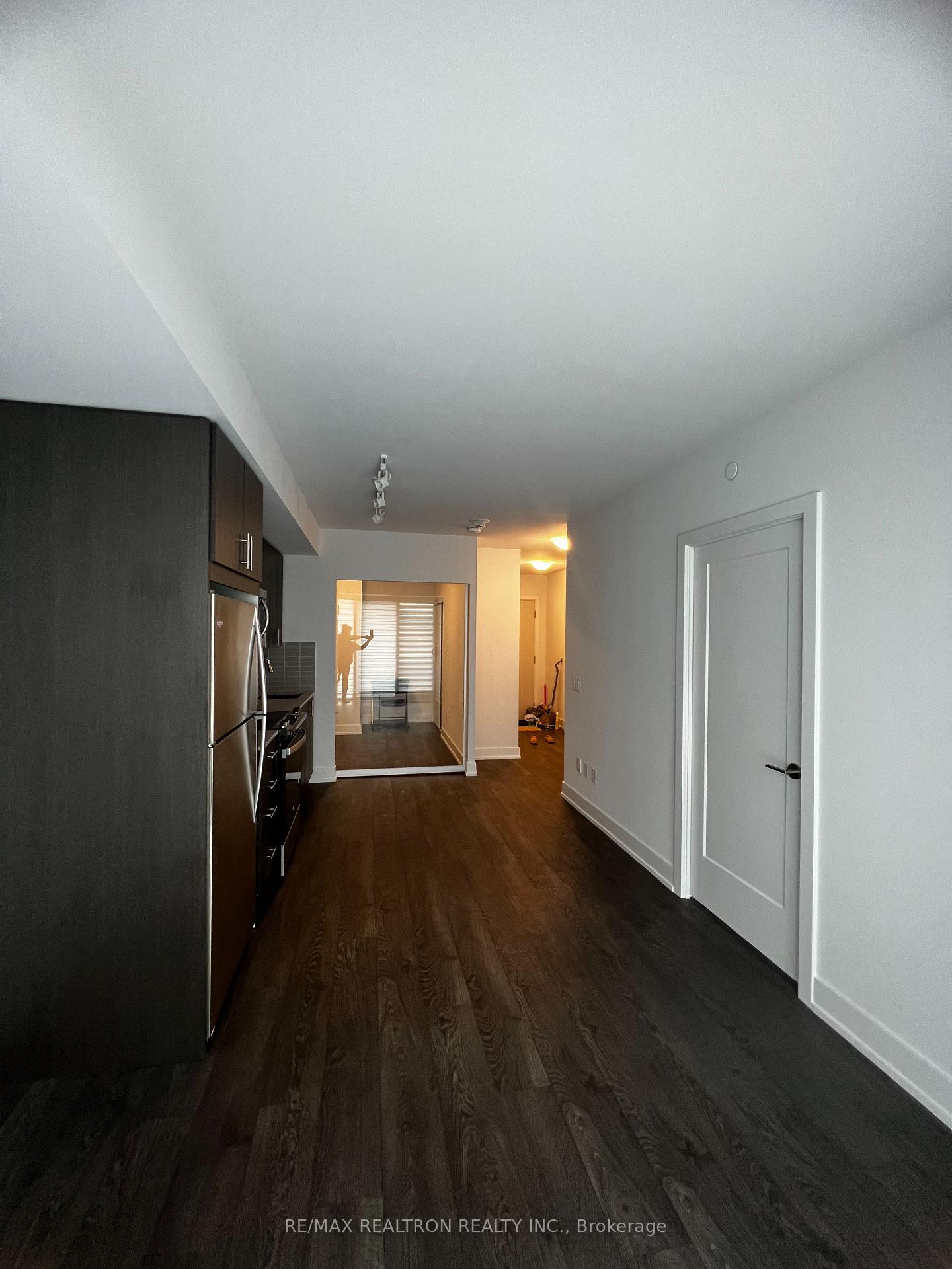 Photo 15 of Unit 909, 2550 Simcoe Street N, Oshawa, Windfields — HOMEH
