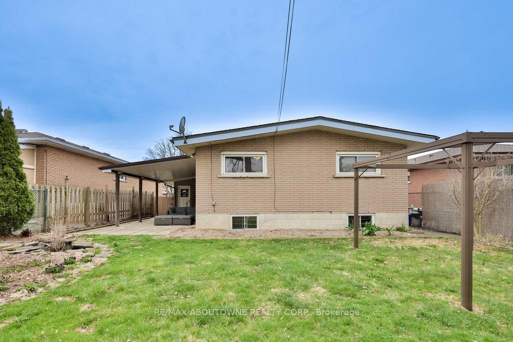 Photo 35 of 59 Purdy Crescent, Hamilton, Greeningdon — HOMEH