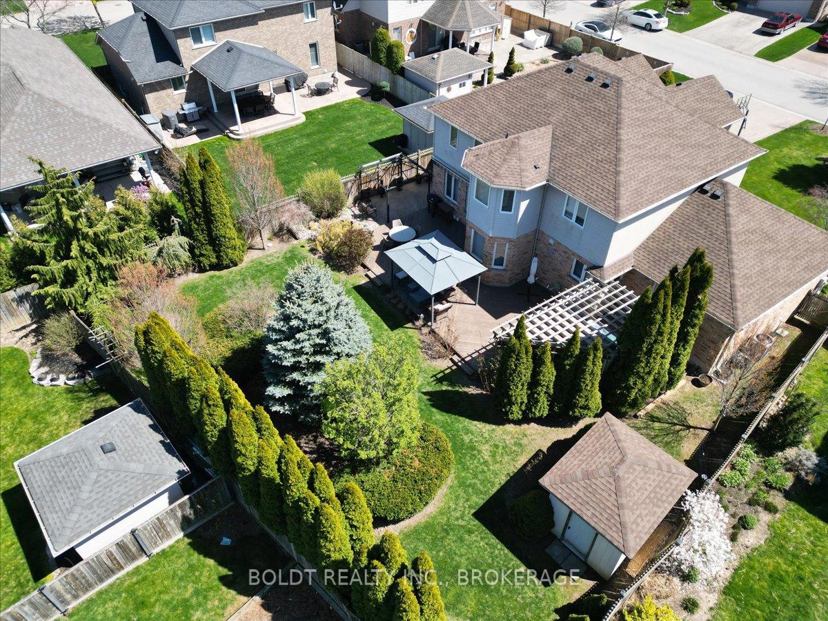 Photo 48 of 5 Countryside Drive, St. Catharines, Grapeview — HOMEH