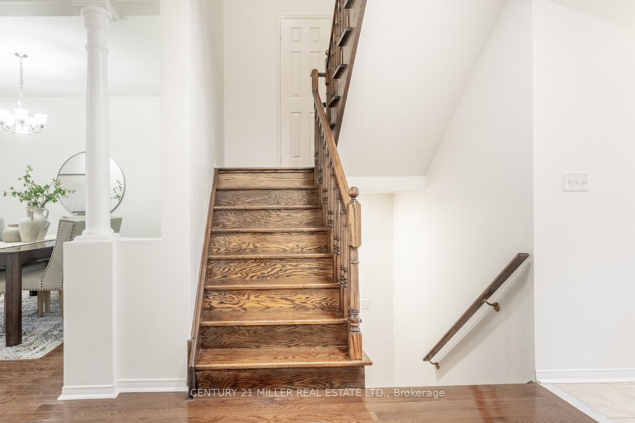 Photo 14 of 19 Owens Road, Brampton, Credit Valley — HOMEH