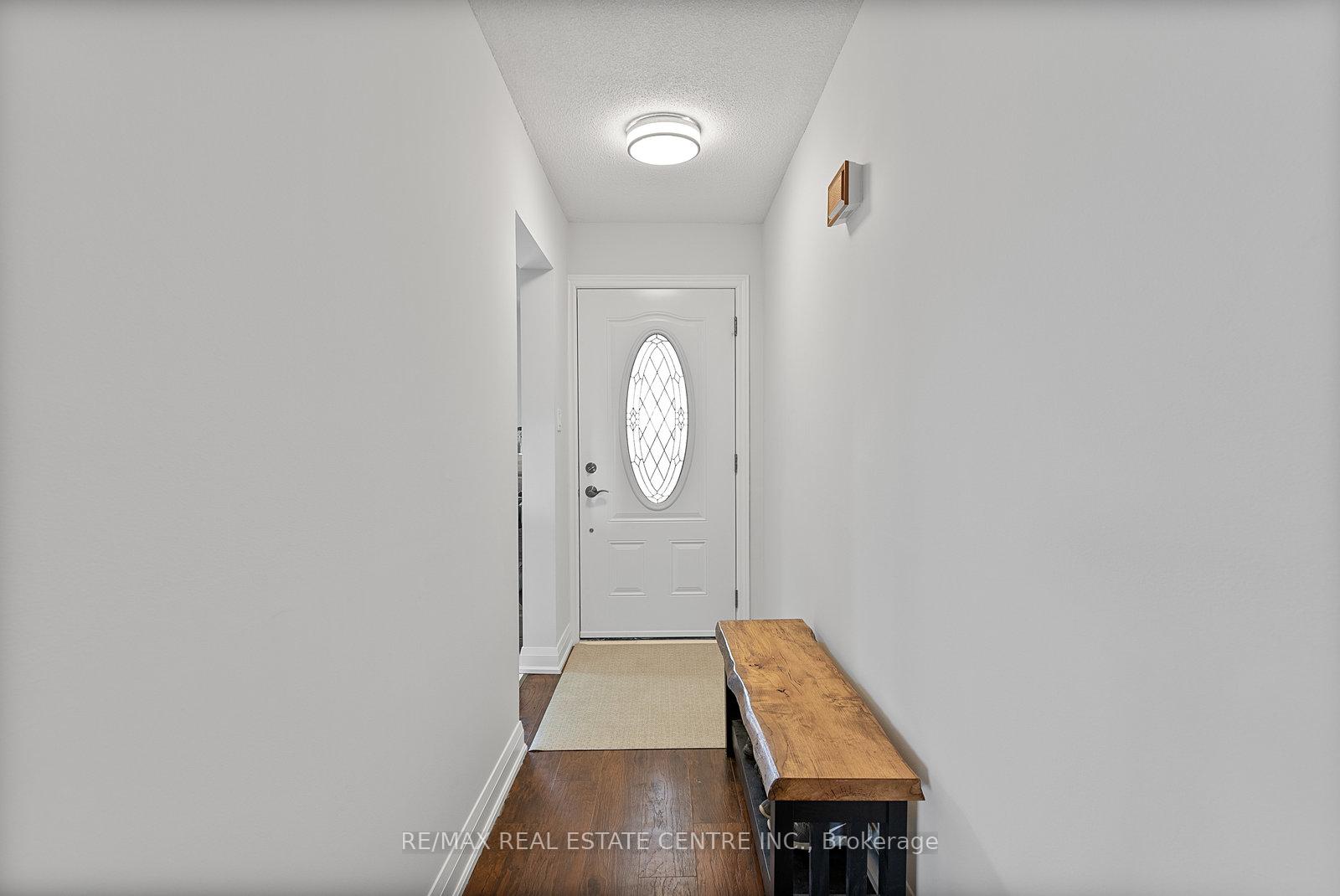 Photo 4 of 82 Simmons Boulevard, Brampton, Madoc — HOMEH