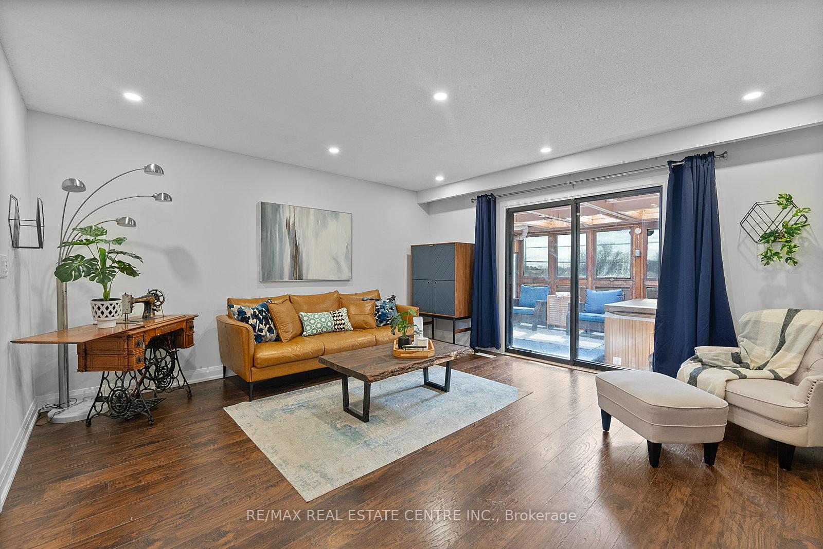 Photo 18 of 82 Simmons Boulevard, Brampton, Madoc — HOMEH