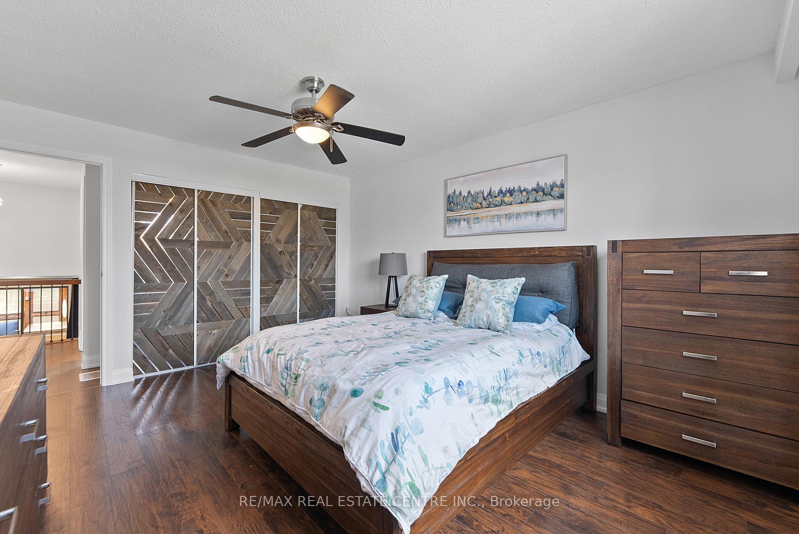 Photo 24 of 82 Simmons Boulevard, Brampton, Madoc — HOMEH