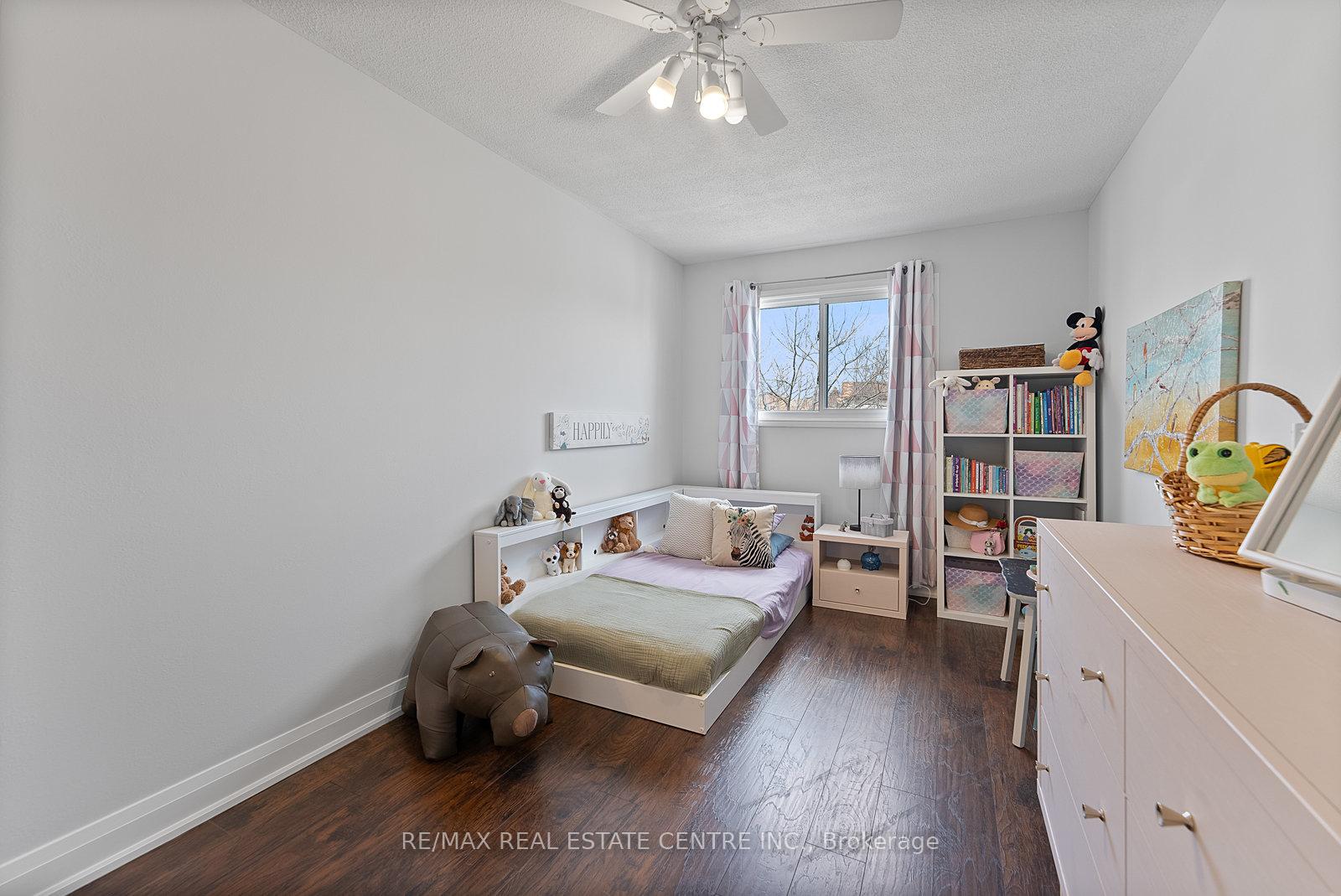 Photo 26 of 82 Simmons Boulevard, Brampton, Madoc — HOMEH