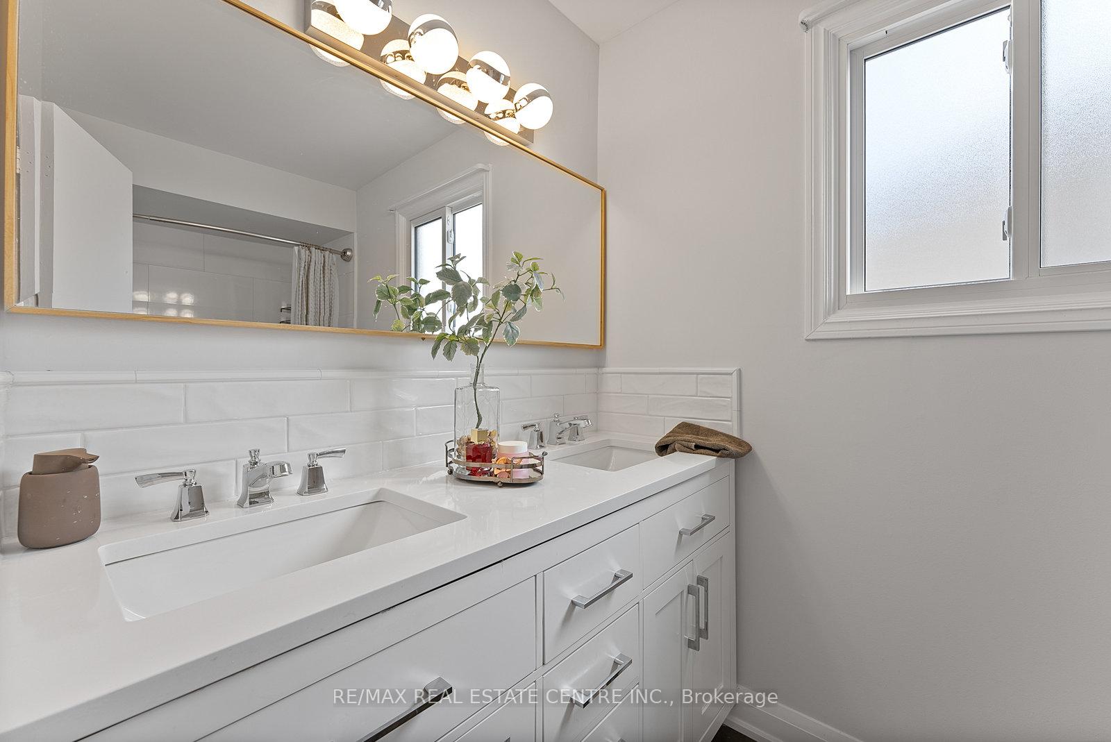 Photo 30 of 82 Simmons Boulevard, Brampton, Madoc — HOMEH