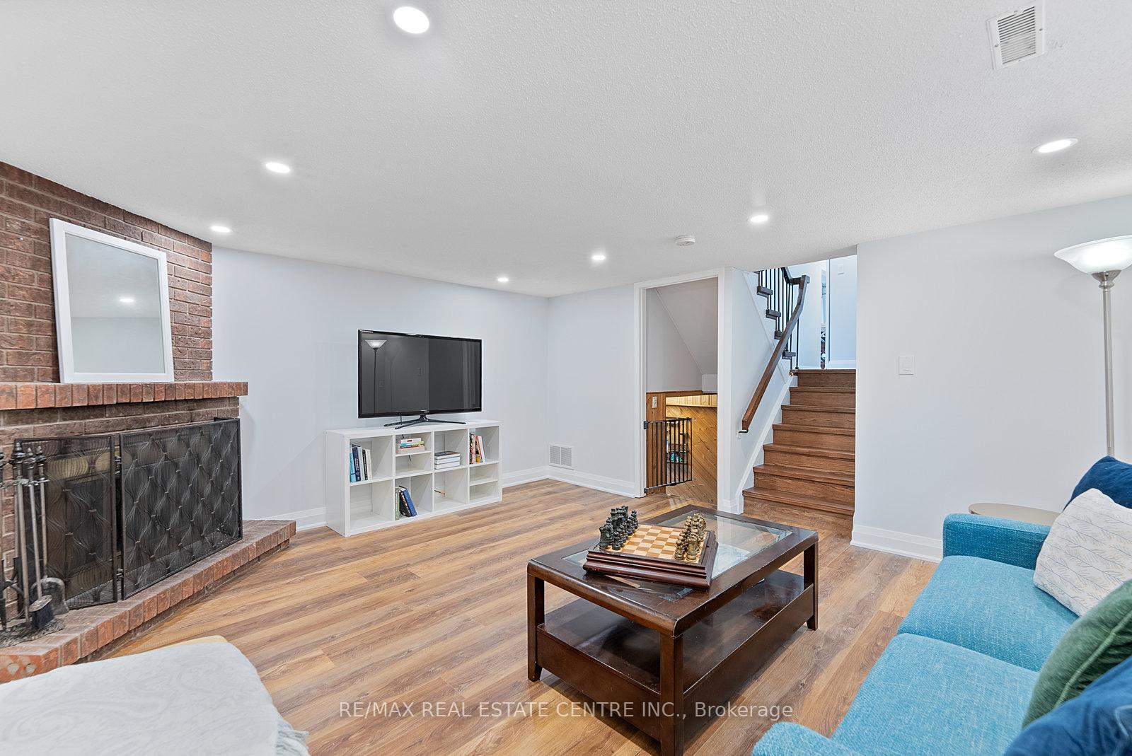 Photo 38 of 82 Simmons Boulevard, Brampton, Madoc — HOMEH