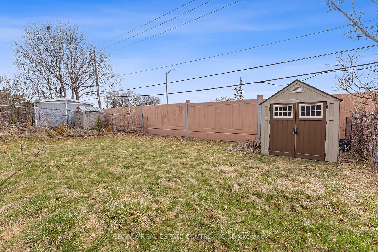 Photo 43 of 82 Simmons Boulevard, Brampton, Madoc — HOMEH