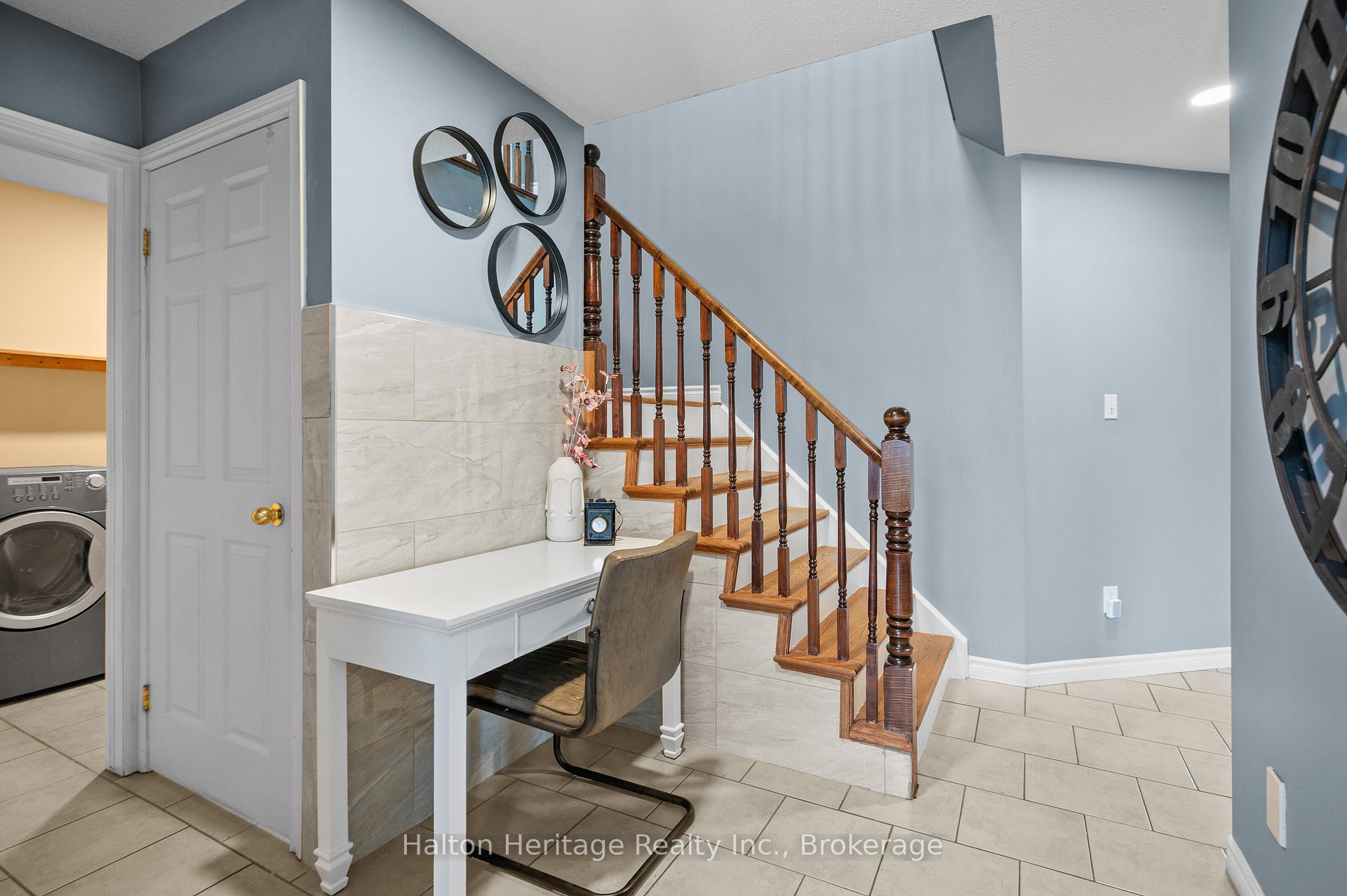 Photo 21 of 100 Thames Way, Hamilton, Mount Hope — HOMEH