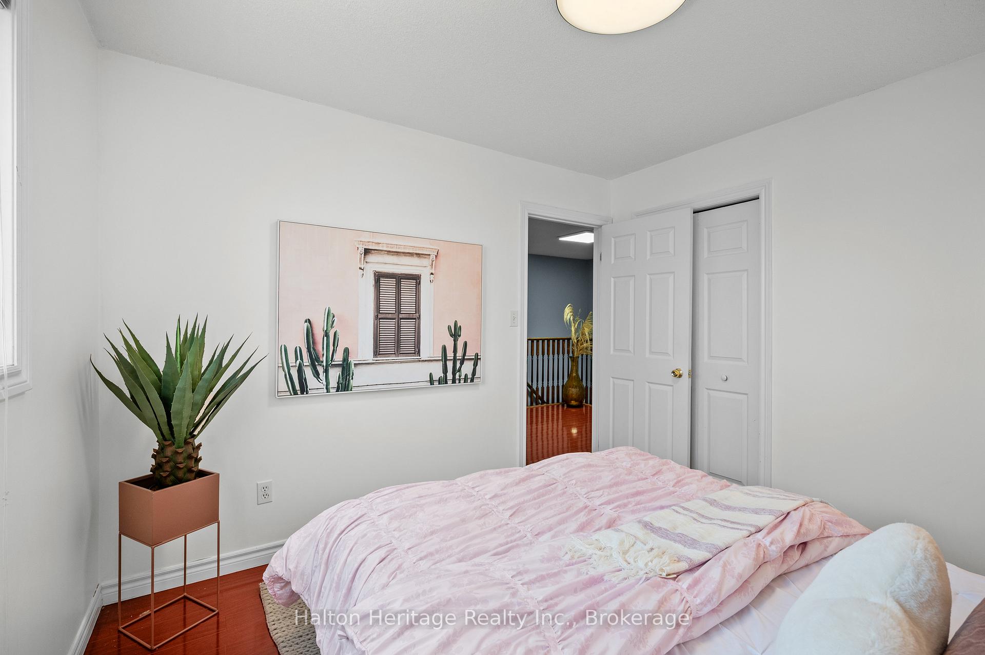 Photo 35 of 100 Thames Way, Hamilton, Mount Hope — HOMEH