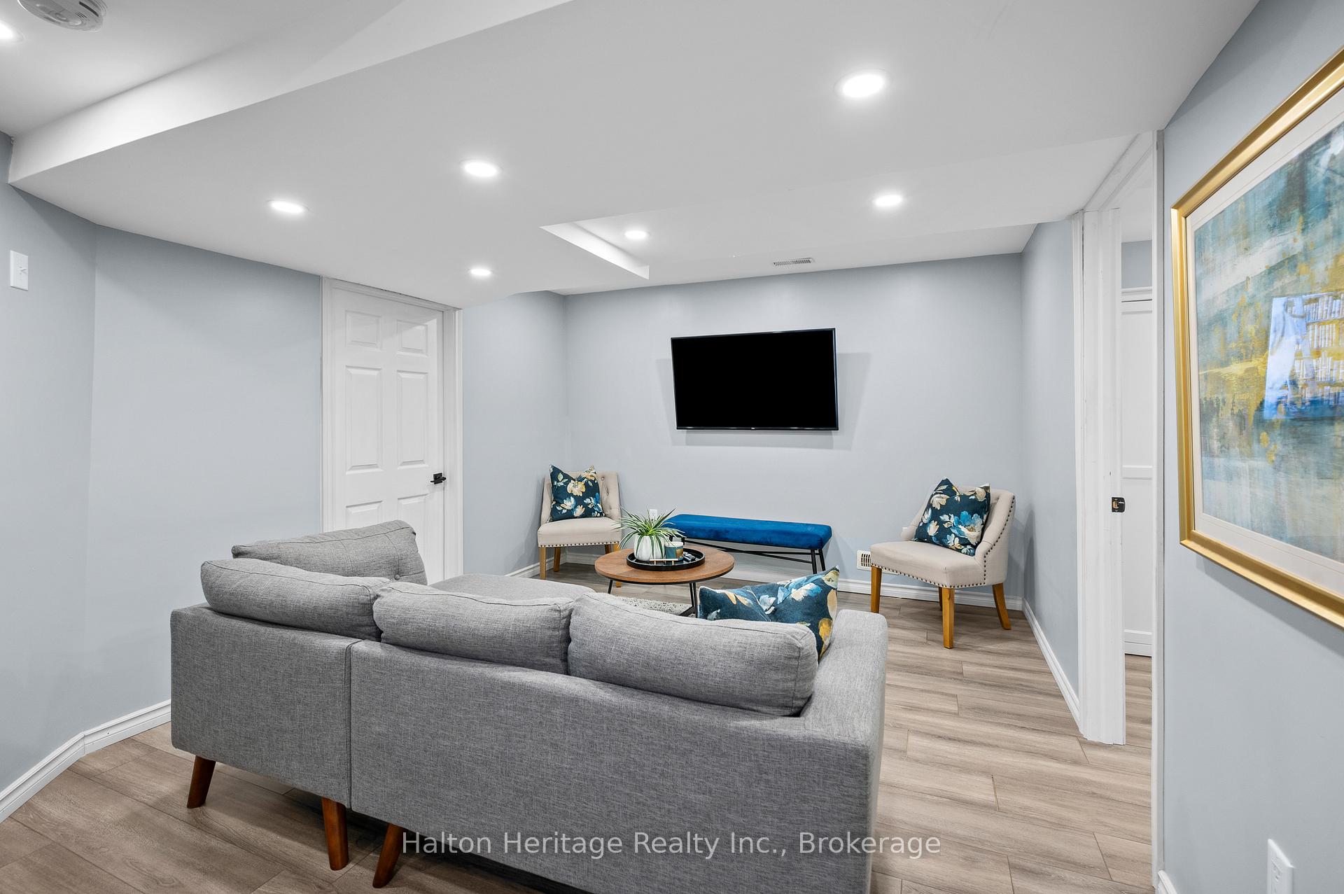 Photo 41 of 100 Thames Way, Hamilton, Mount Hope — HOMEH