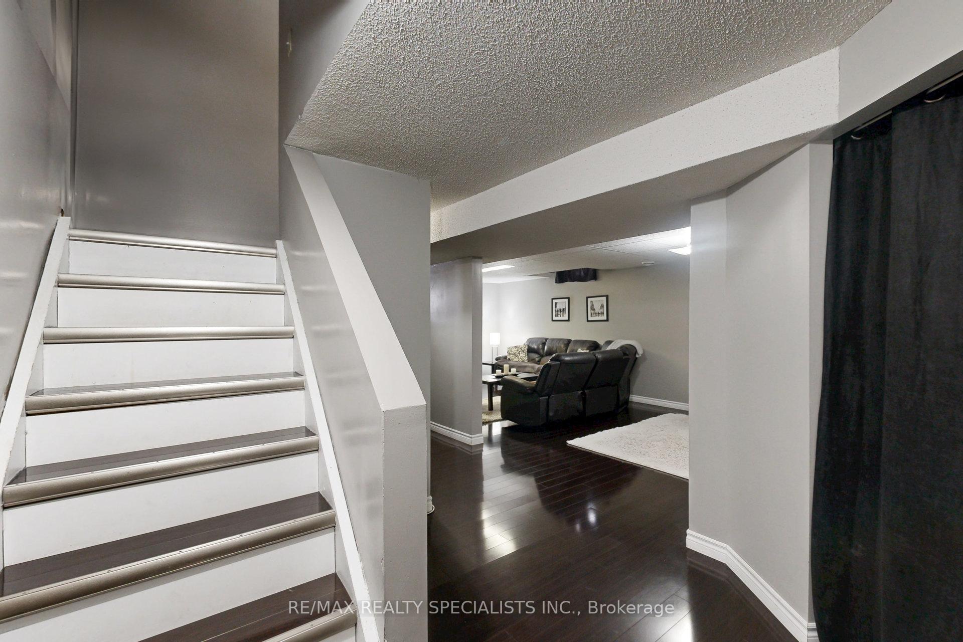 Photo 33 of 95 Sandmere Avenue, Brampton, Heart Lake West — HOMEH