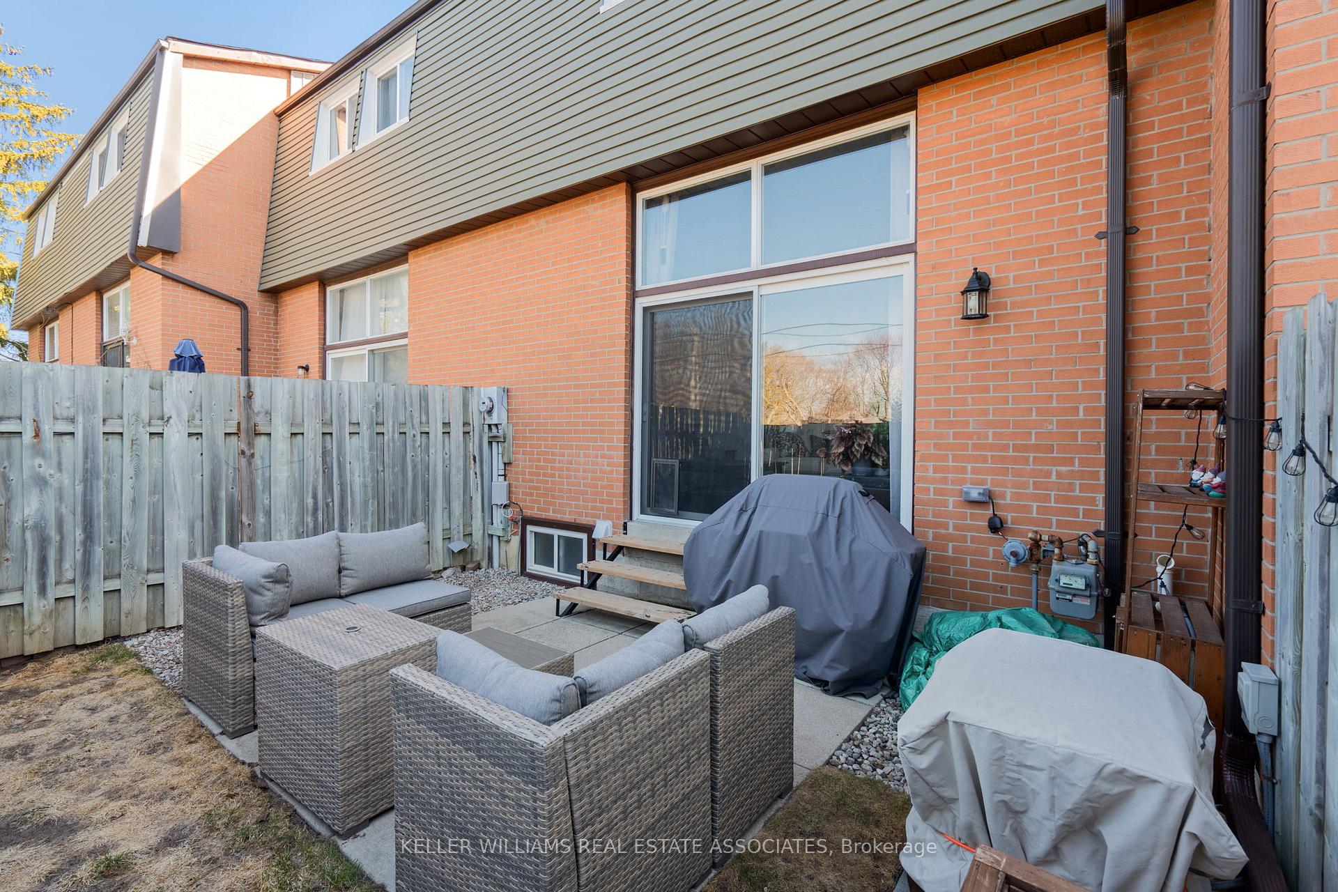 Photo 92 of Unit 25, 1310 Fieldlight Boulevard, Pickering, Liverpool — HOMEH