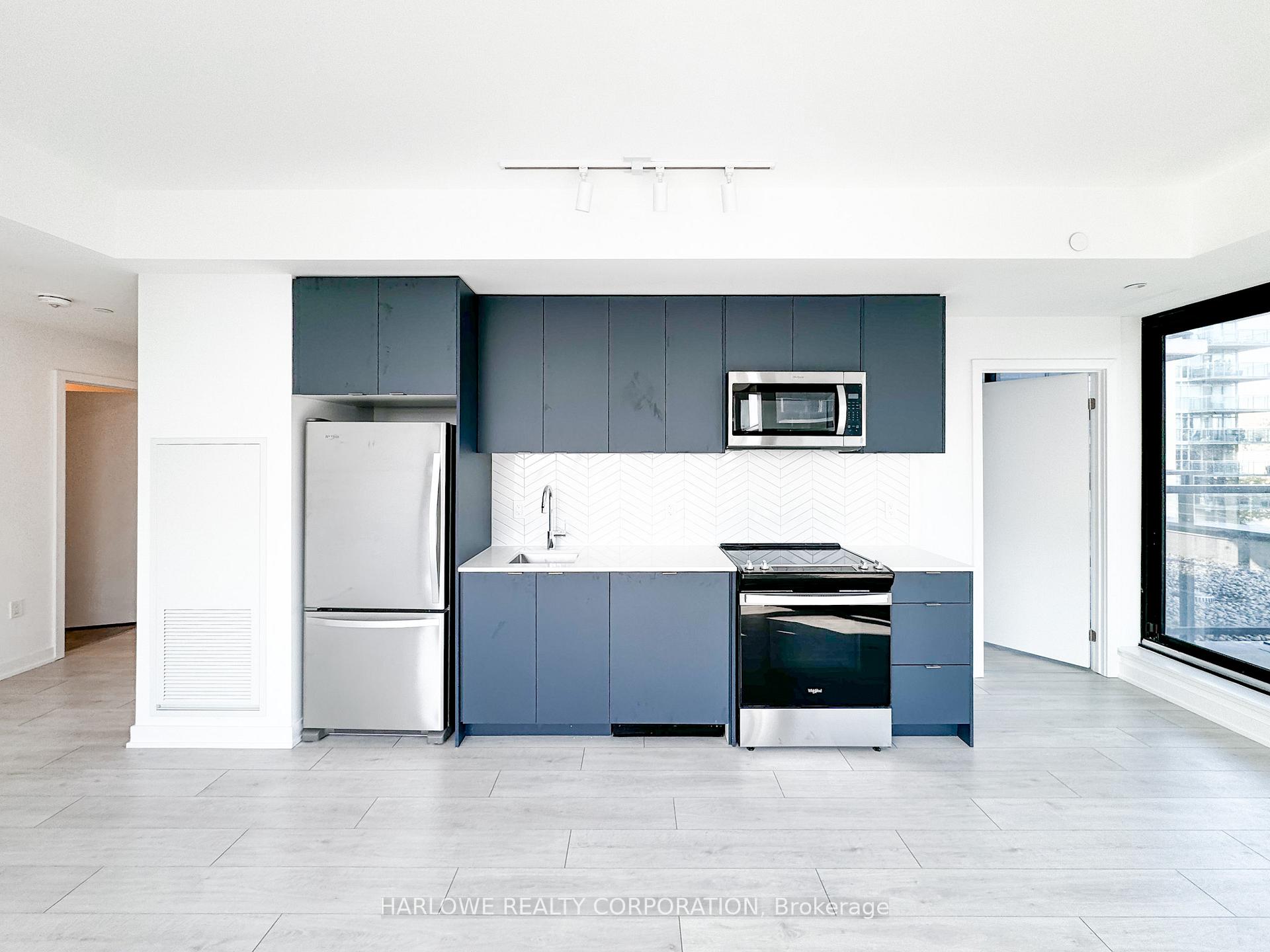 Front of Unit 304 A, 1606 Charles Street