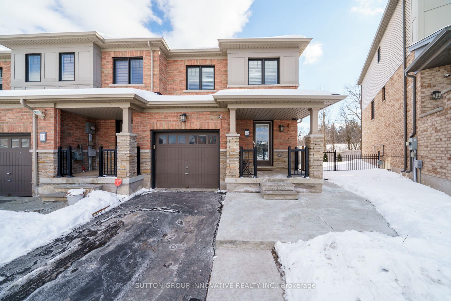 Photo 1 of 142 Crafter Crescent, Hamilton, Stoney Creek Mountain — HOMEH